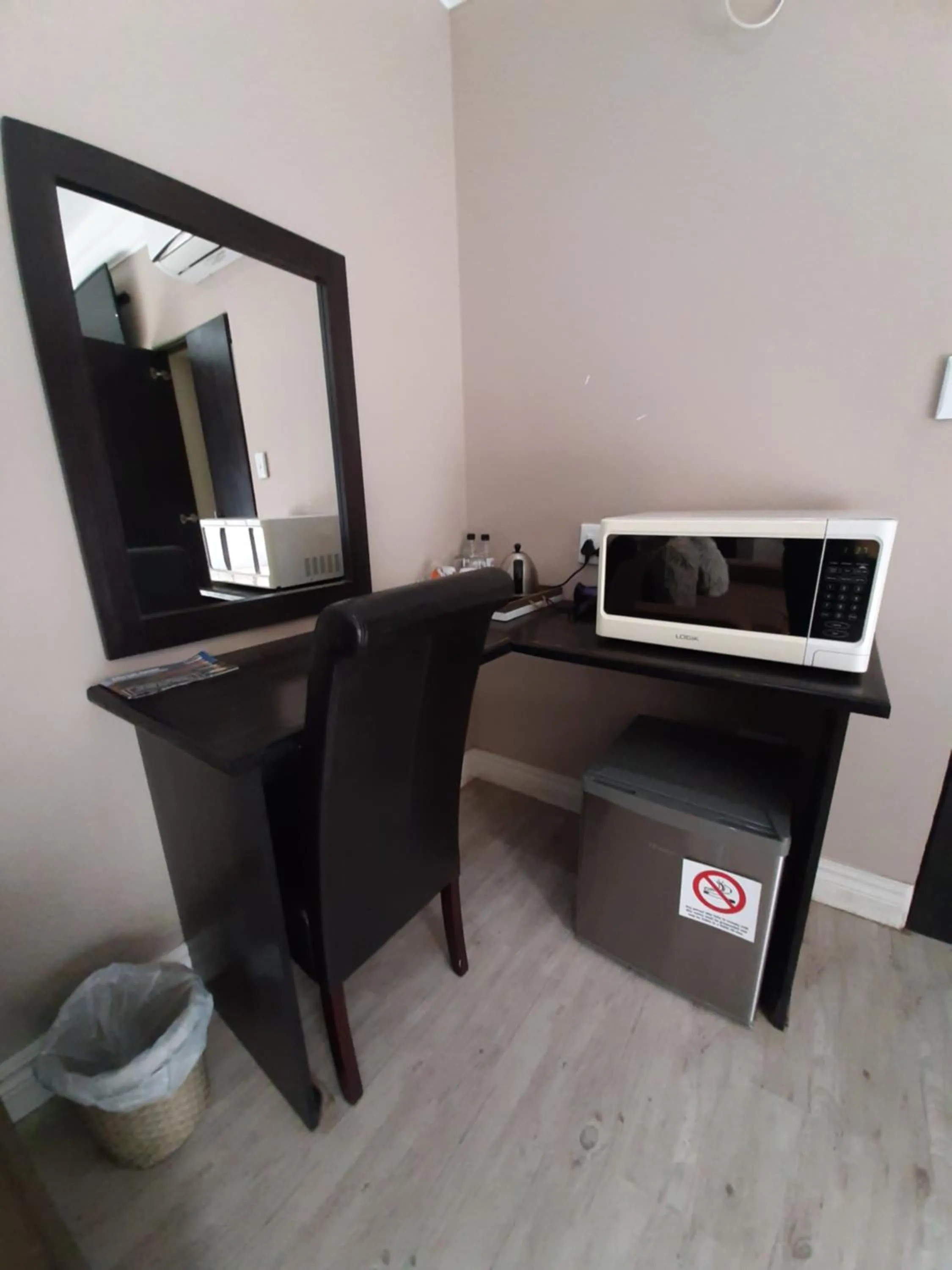 Coffee/tea facilities in Casa Cara Guest House