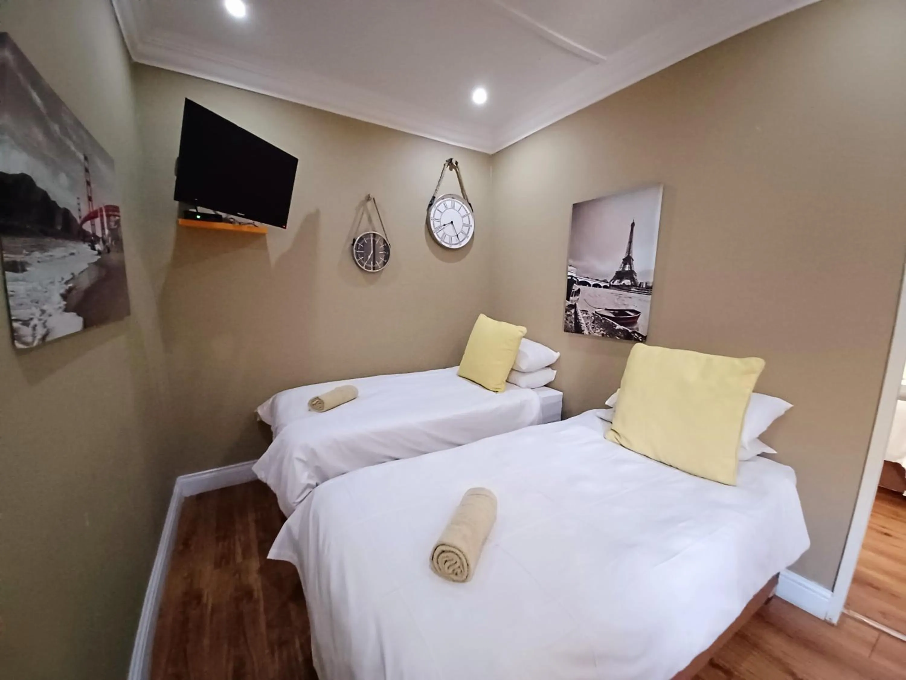 Bed in Casa Cara Guest House