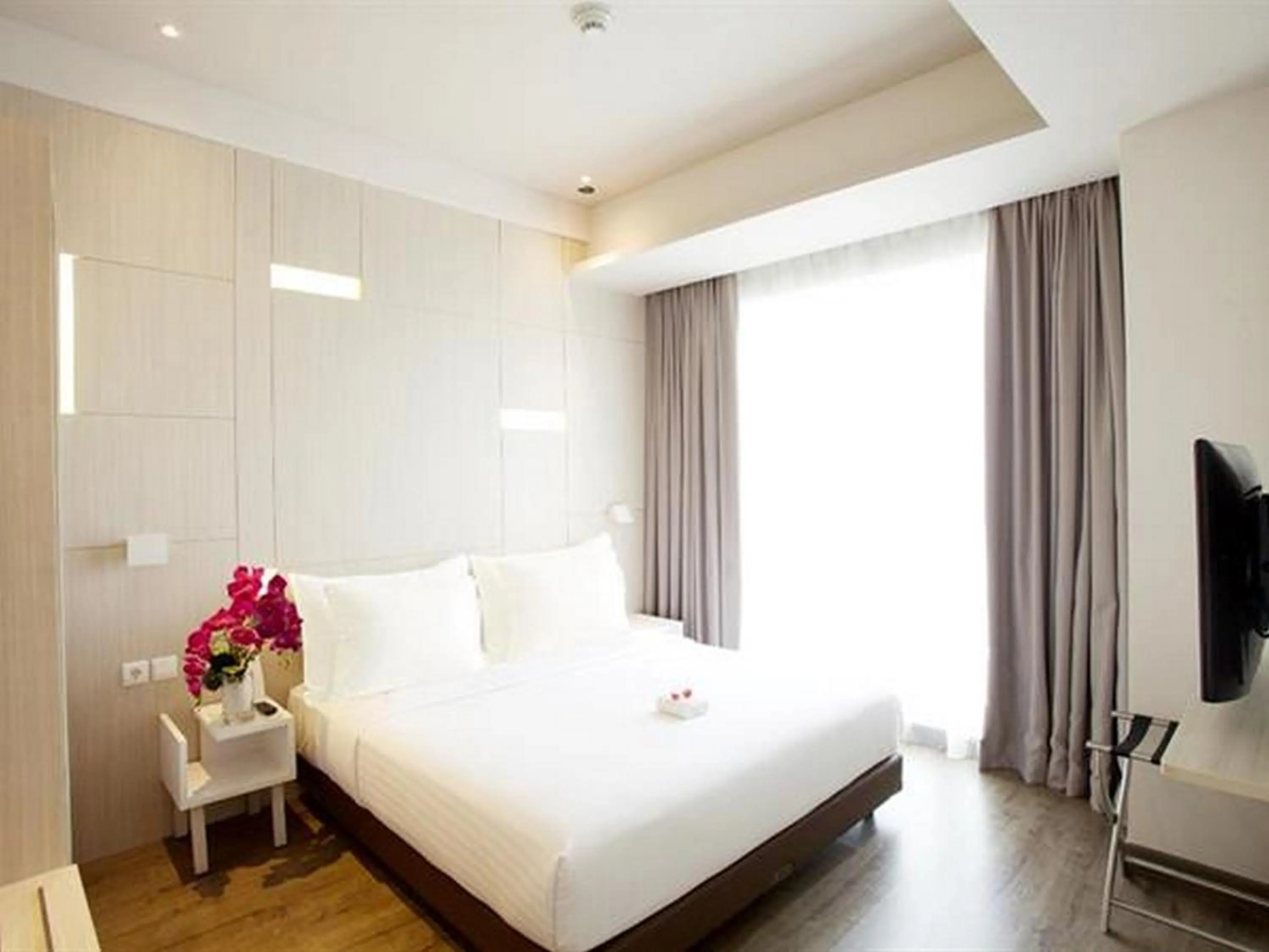 Bed in Swiss-Belinn Cikarang