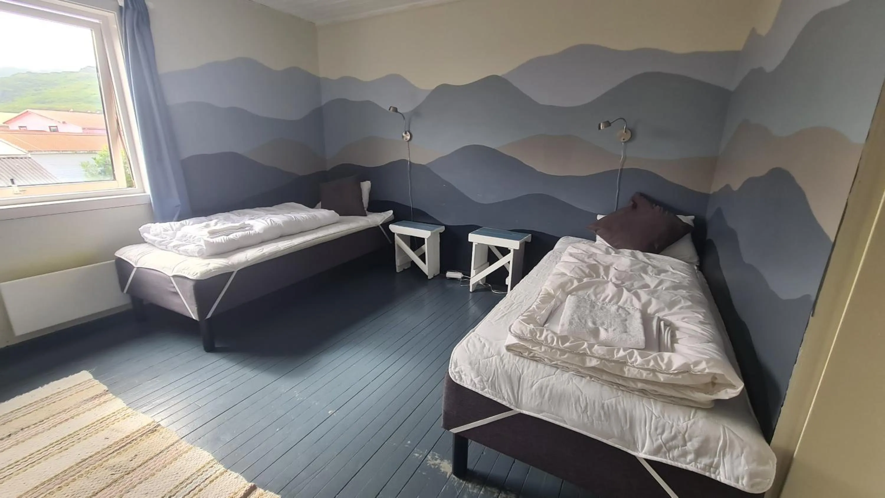 Bed in Lydersen Rorbuer Budget Hostel & Private Apartments