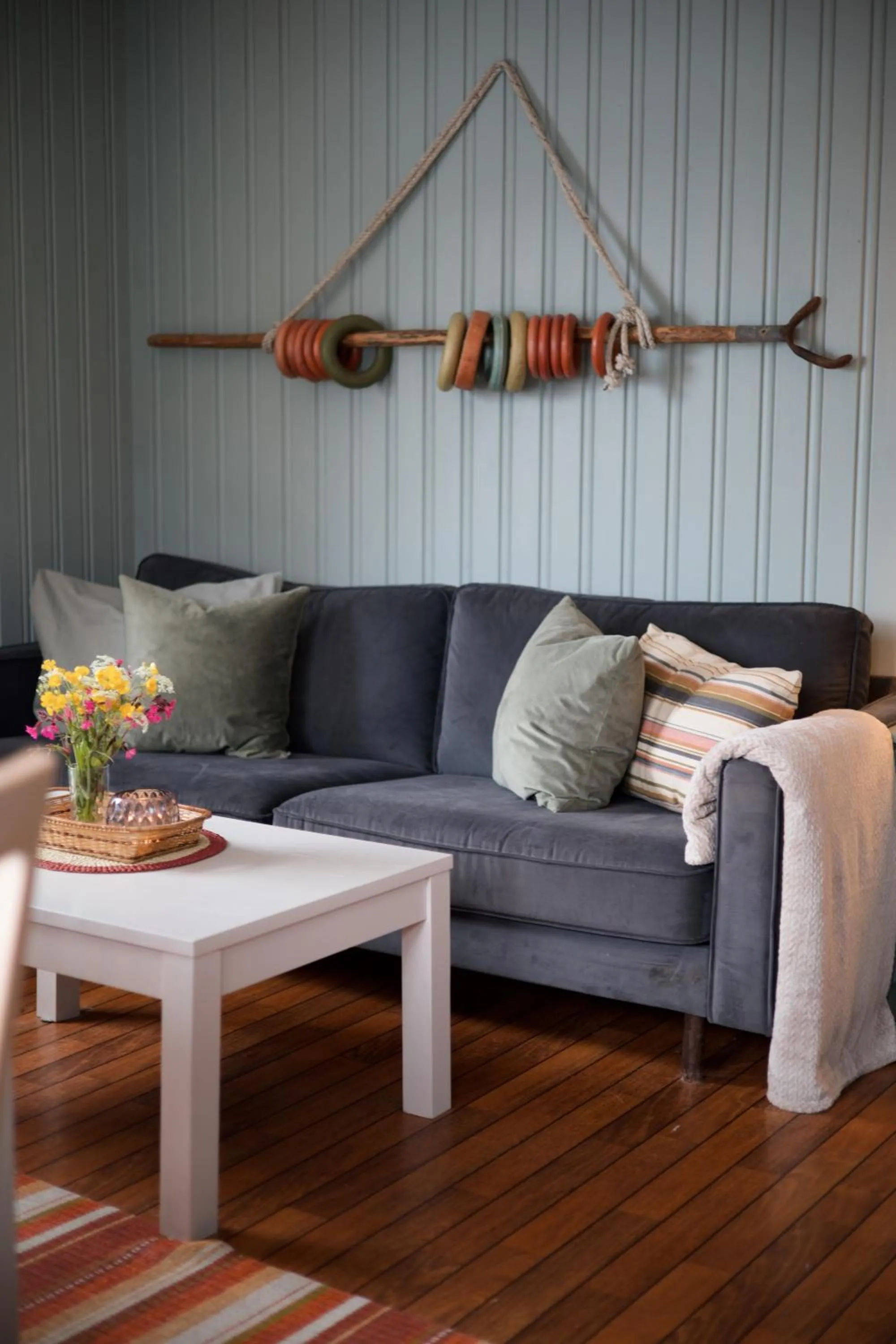 Living room in Lydersen Rorbuer Budget Hostel & Private Apartments