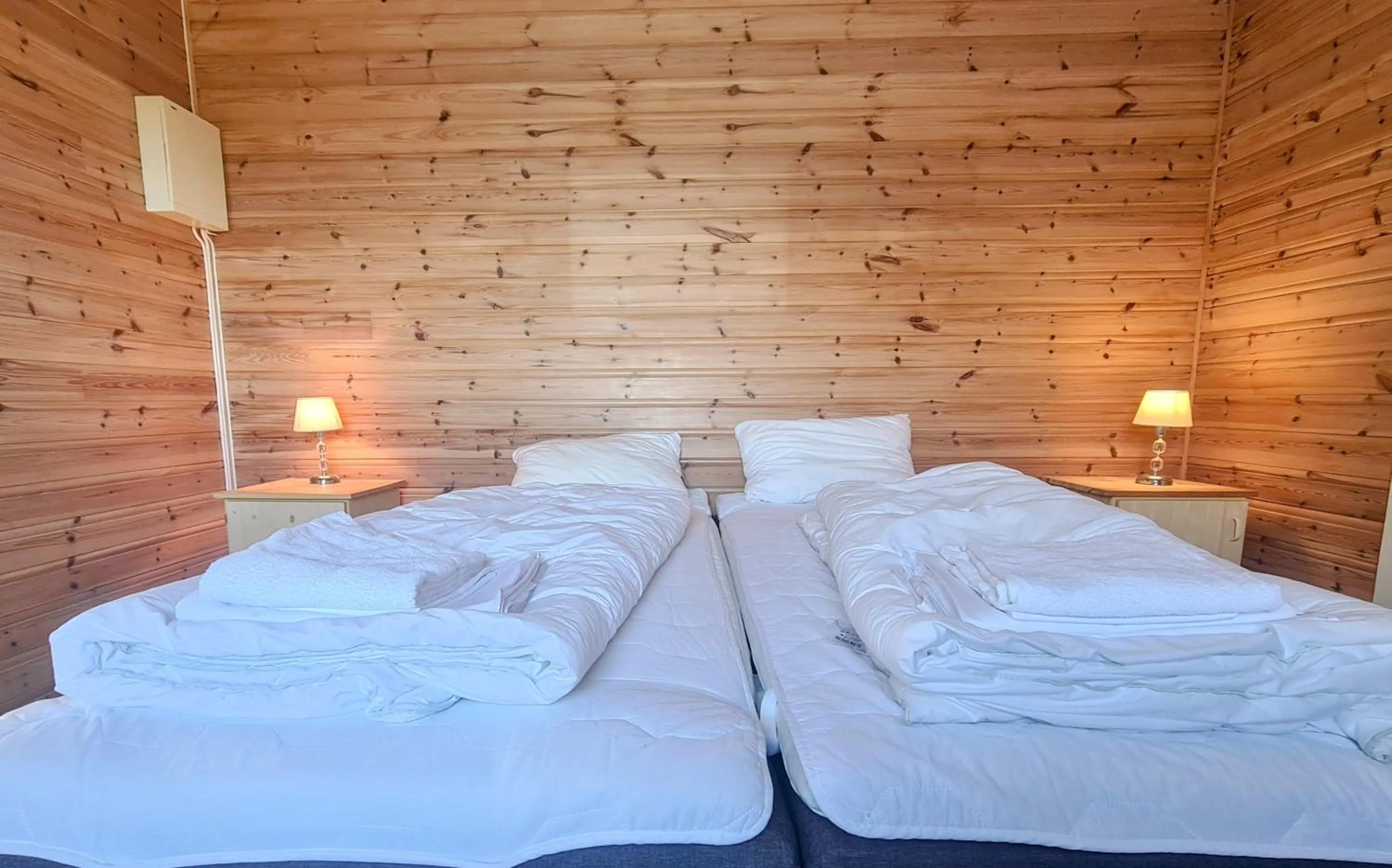 Bedroom, Bed in Lydersen Rorbuer Budget Hostel & Private Apartments