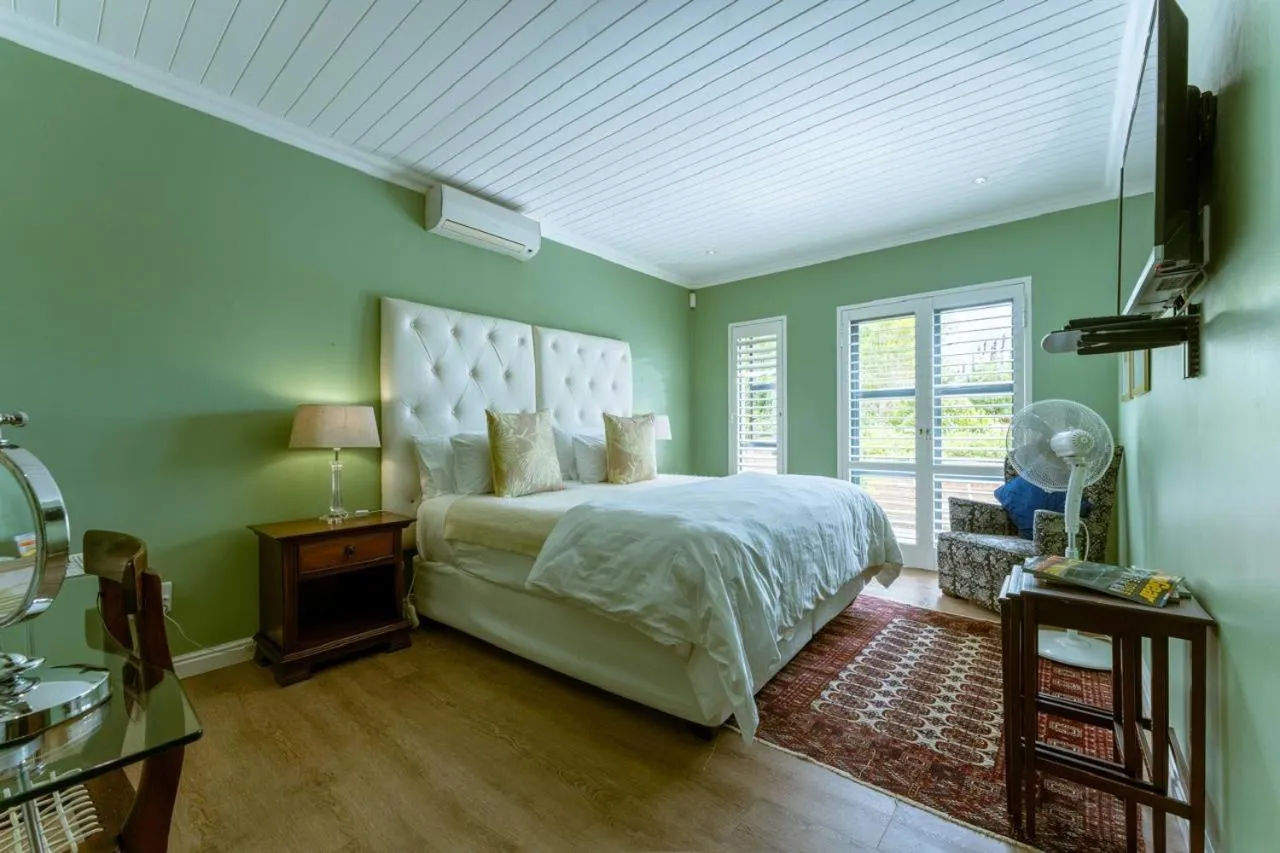 Bed in Vineyard Views Country House