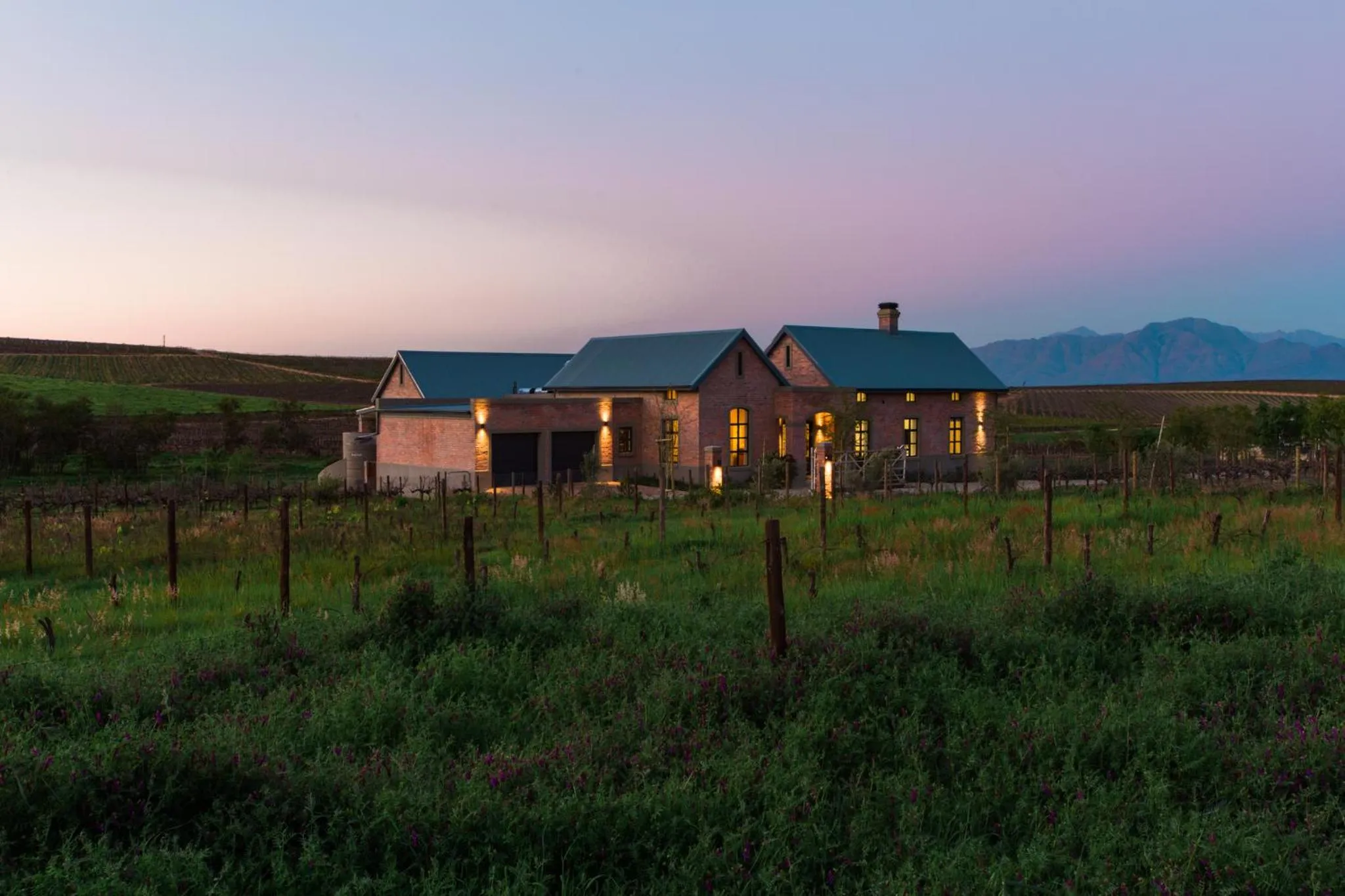 Vineyard Views Country House