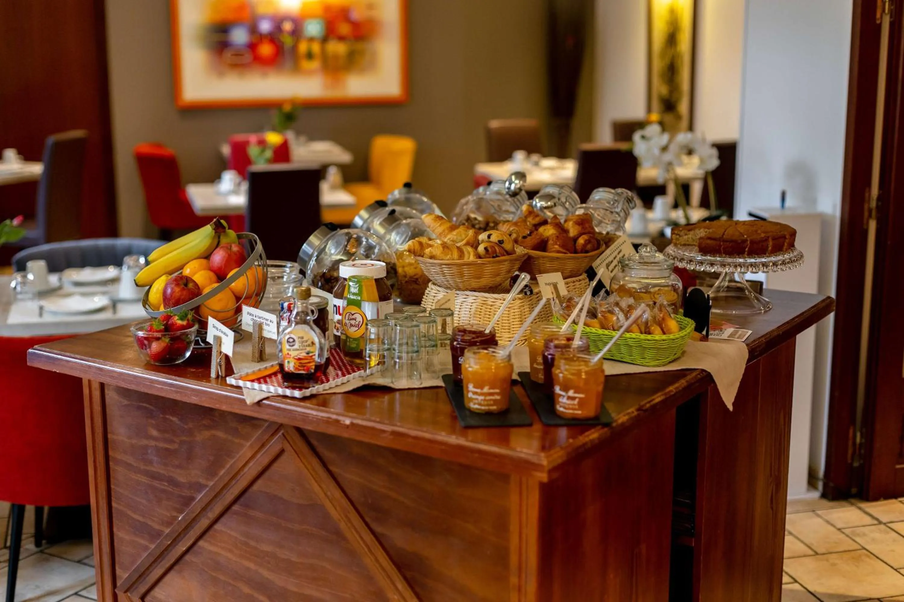 Restaurant/places to eat in Best Western Le Pont d'Or