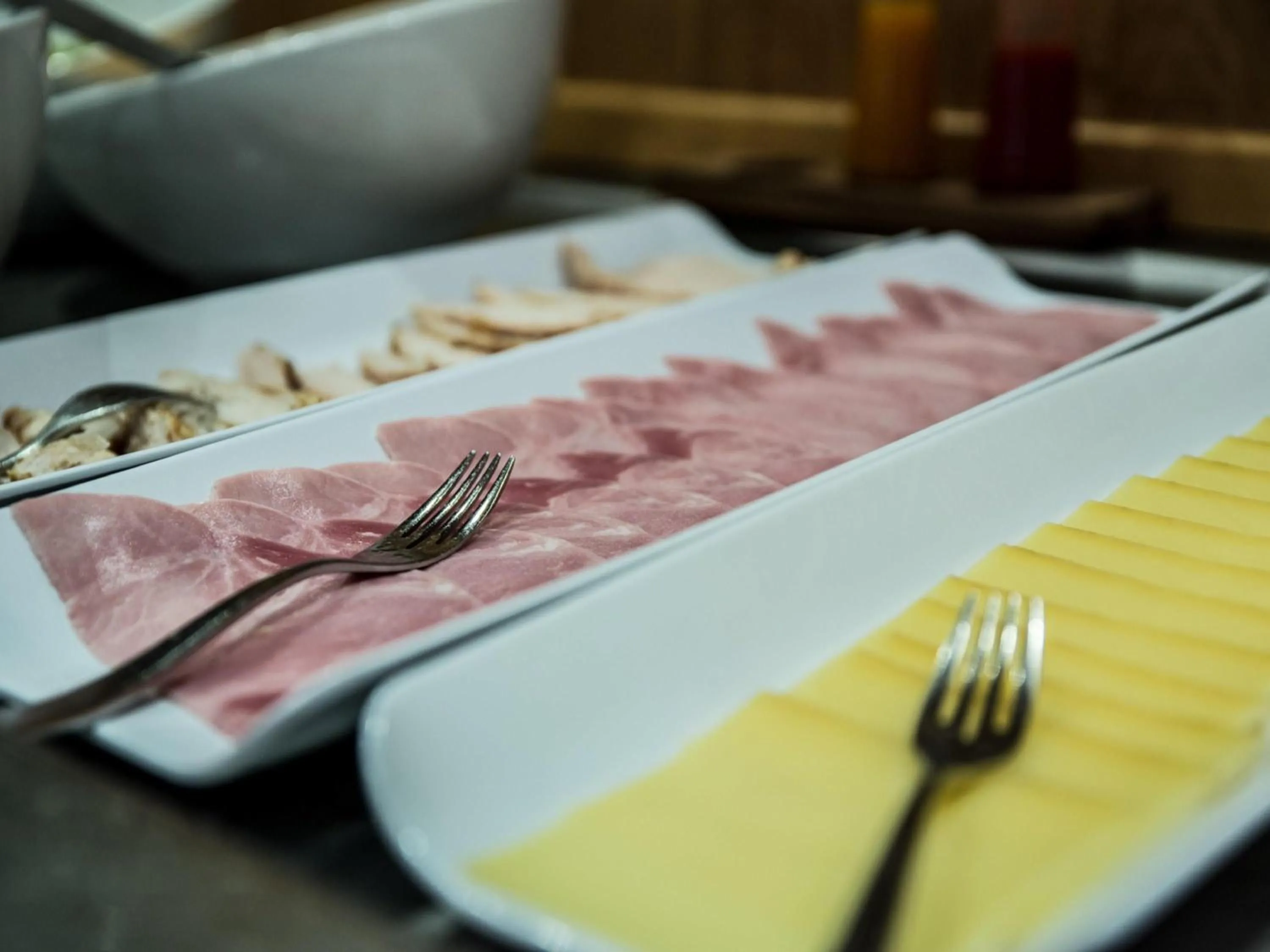 Breakfast in Mercure Dinan Port Le Jerzual