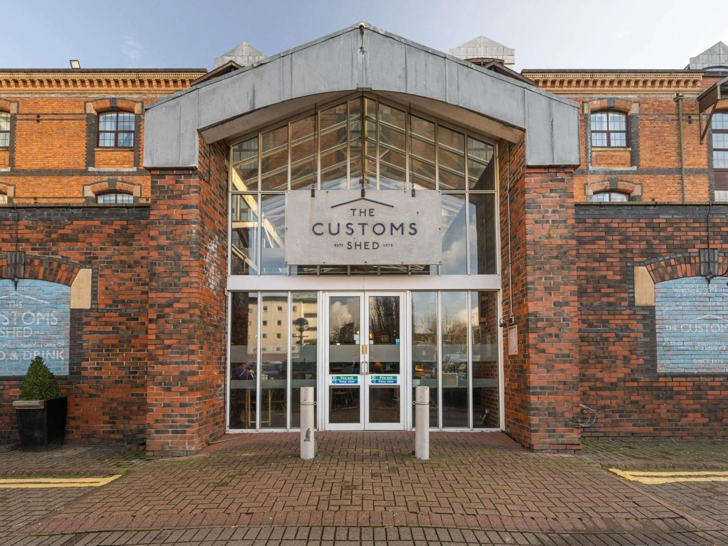 Property building in Novotel Cardiff Centre