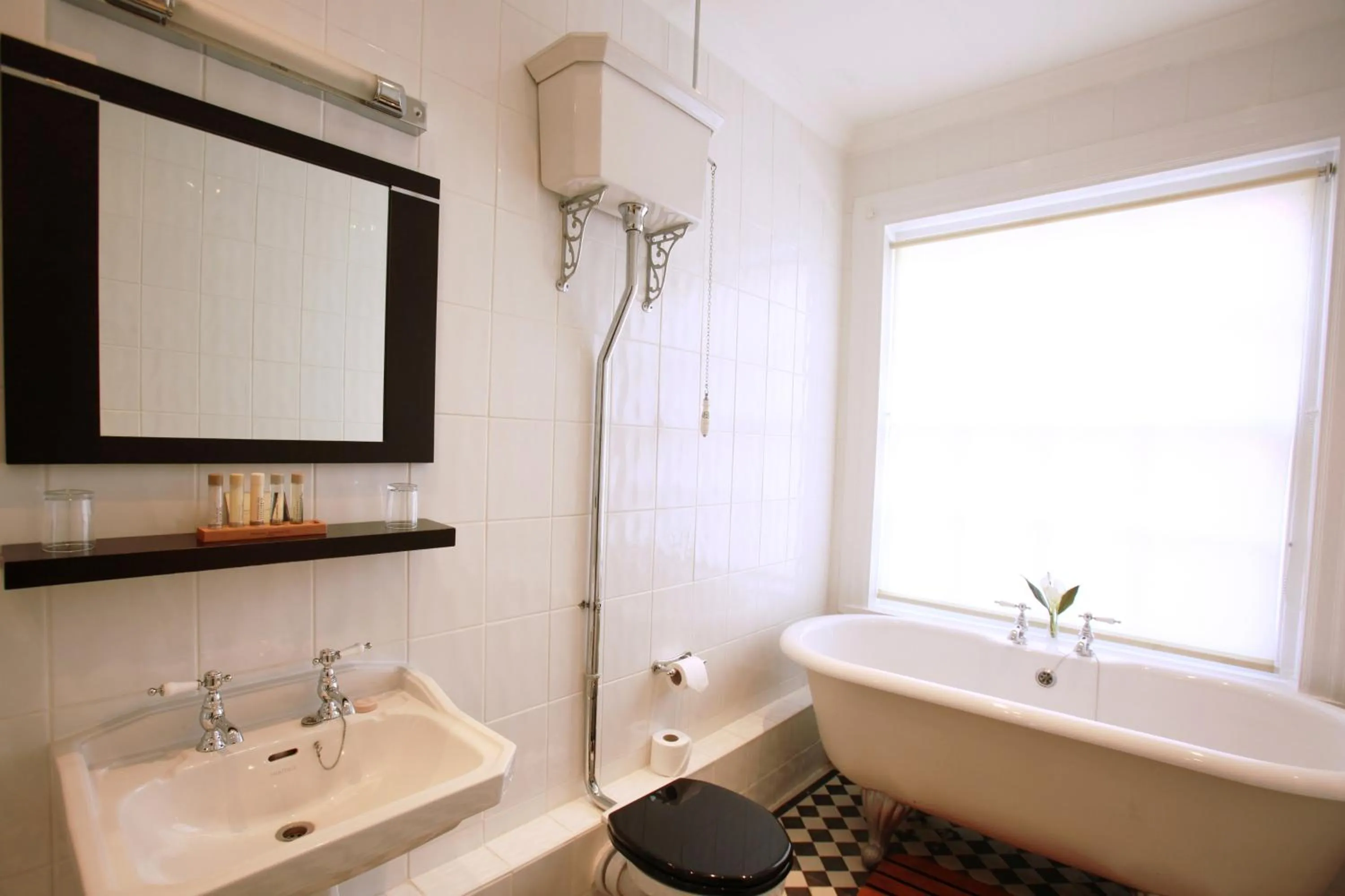 Bathroom in The Old Palace Lodge