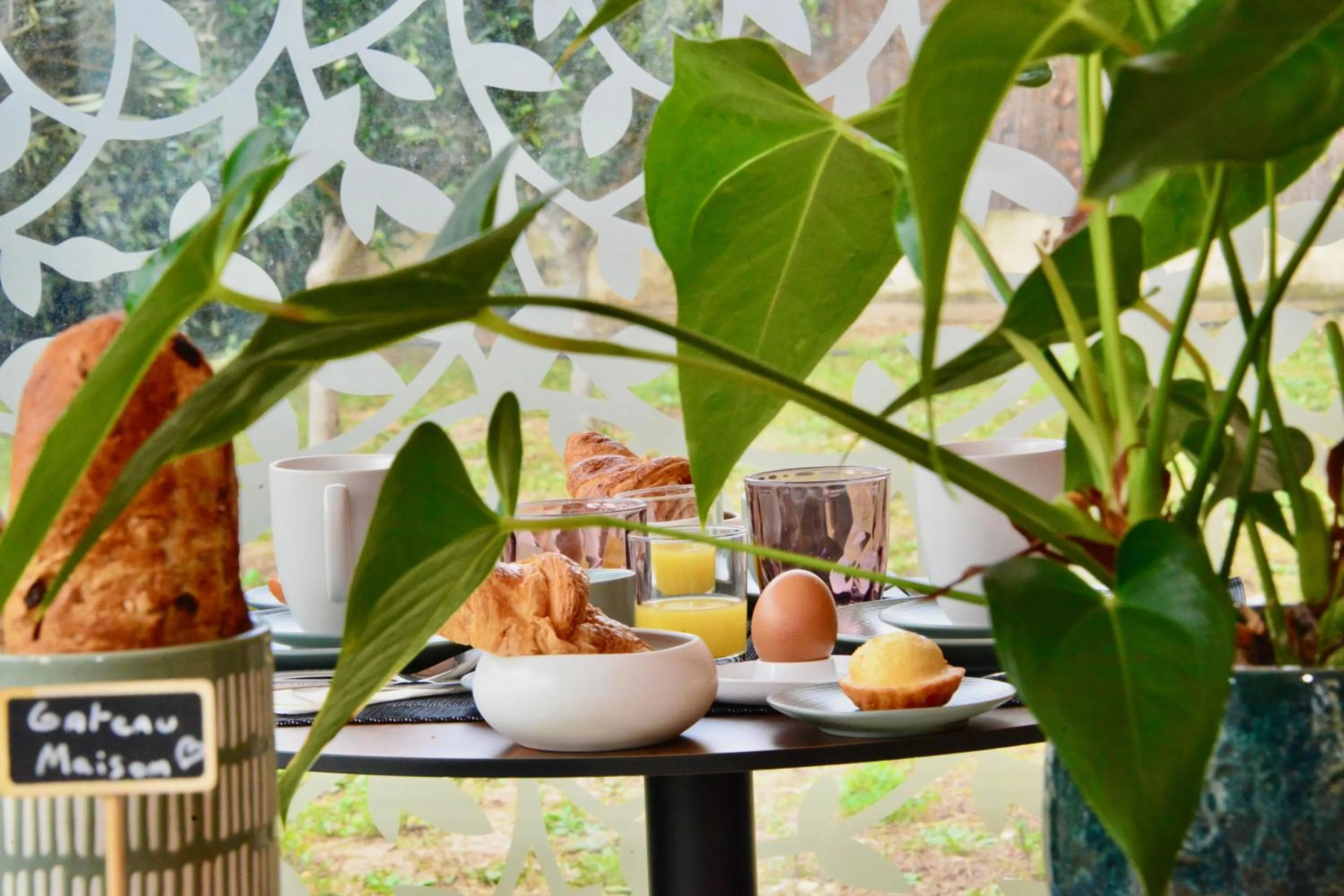 Breakfast in Best Western Gemenos Villa Florette