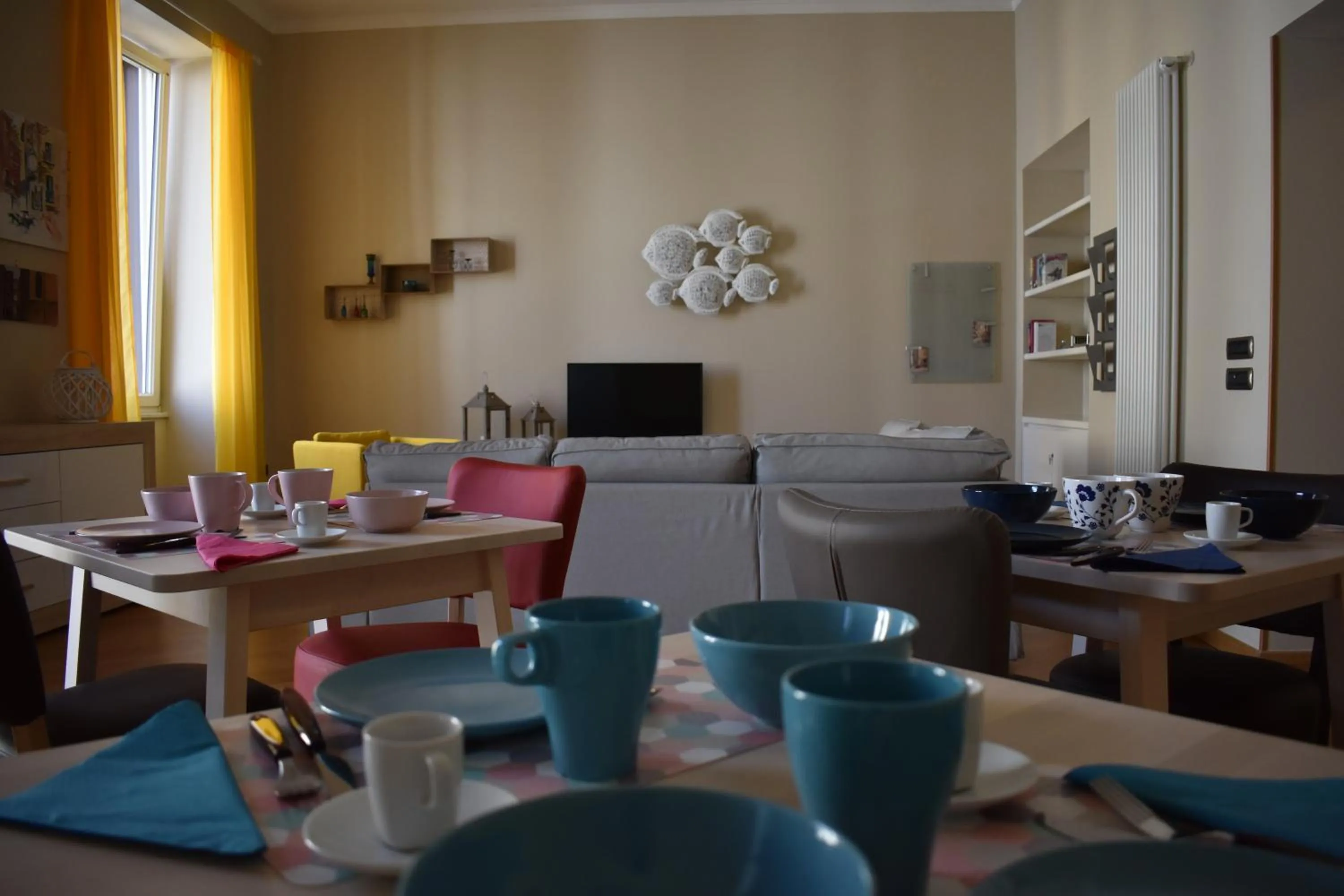 Communal lounge/ TV room in I Vicerè B&B Deluxe