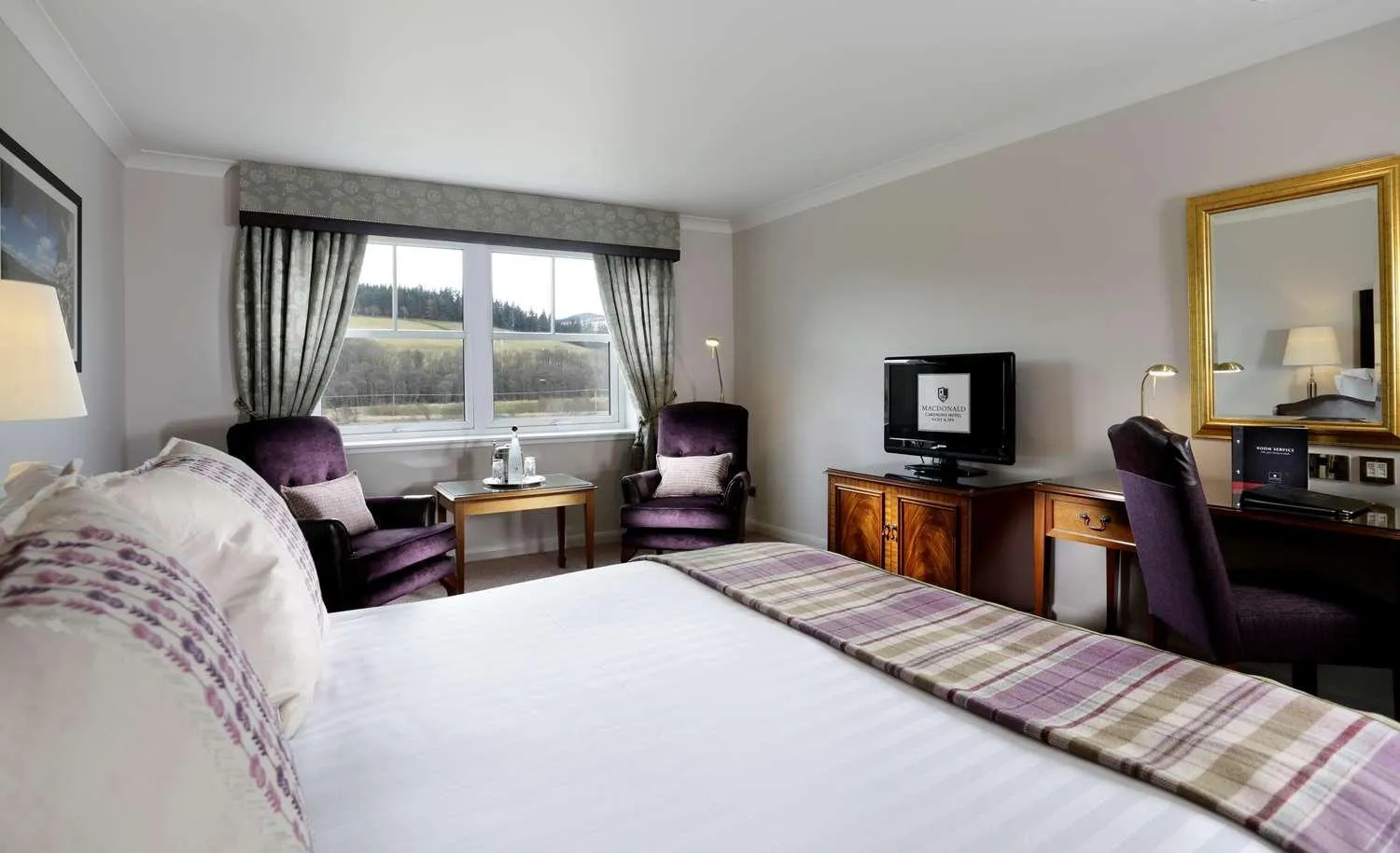 Bedroom, Bed in Macdonald Cardrona Hotel, Golf & Spa