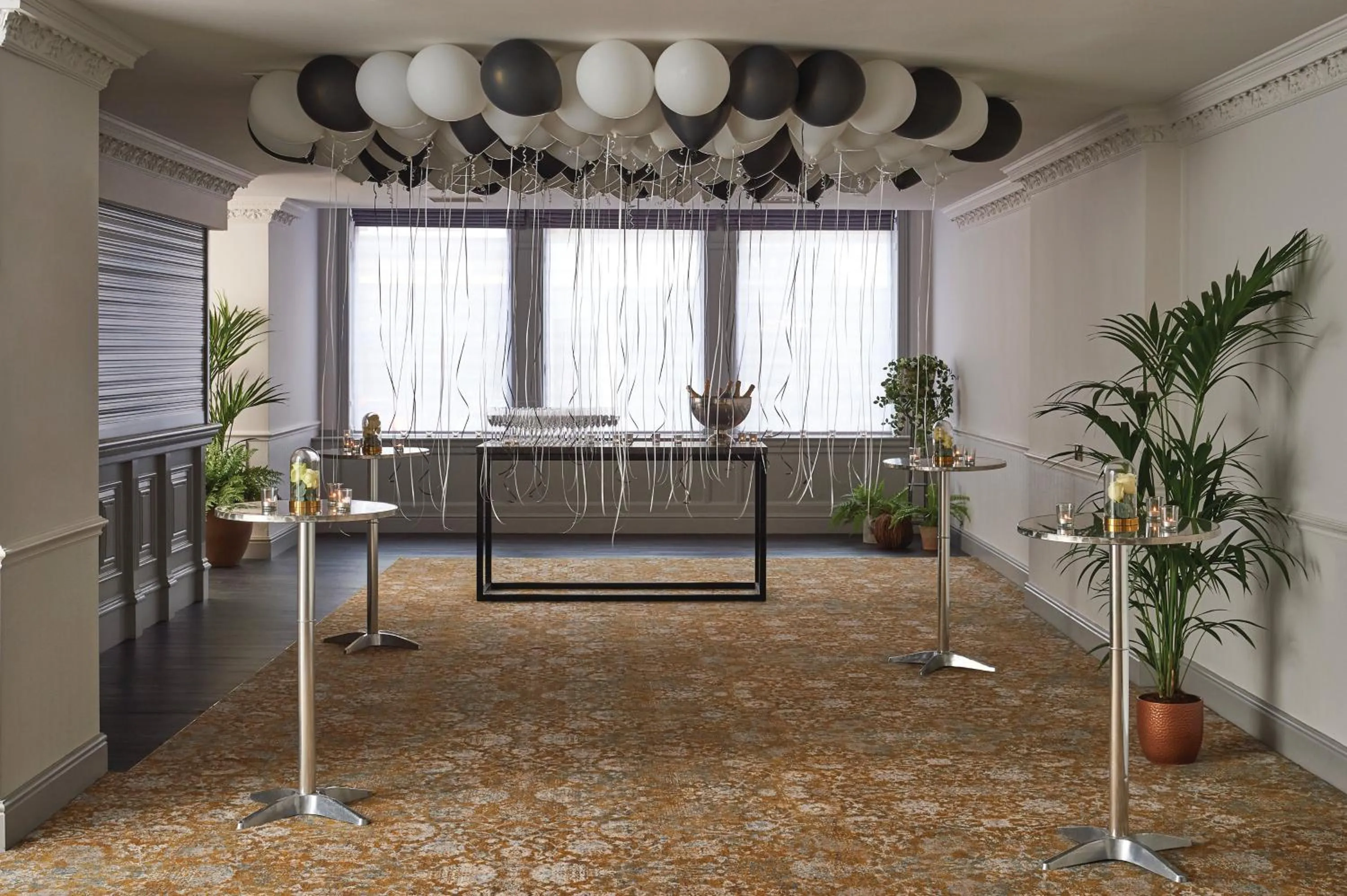 Meeting/conference room in Kimpton Charlotte Square by IHG