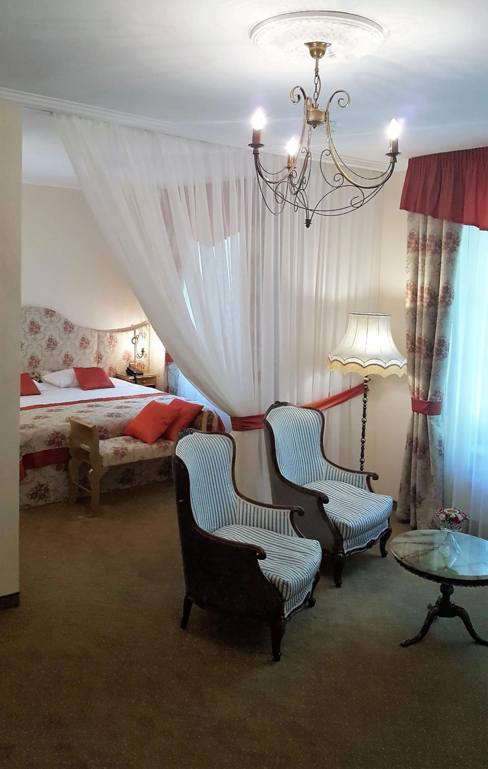 Bed in Pałac Kobylin