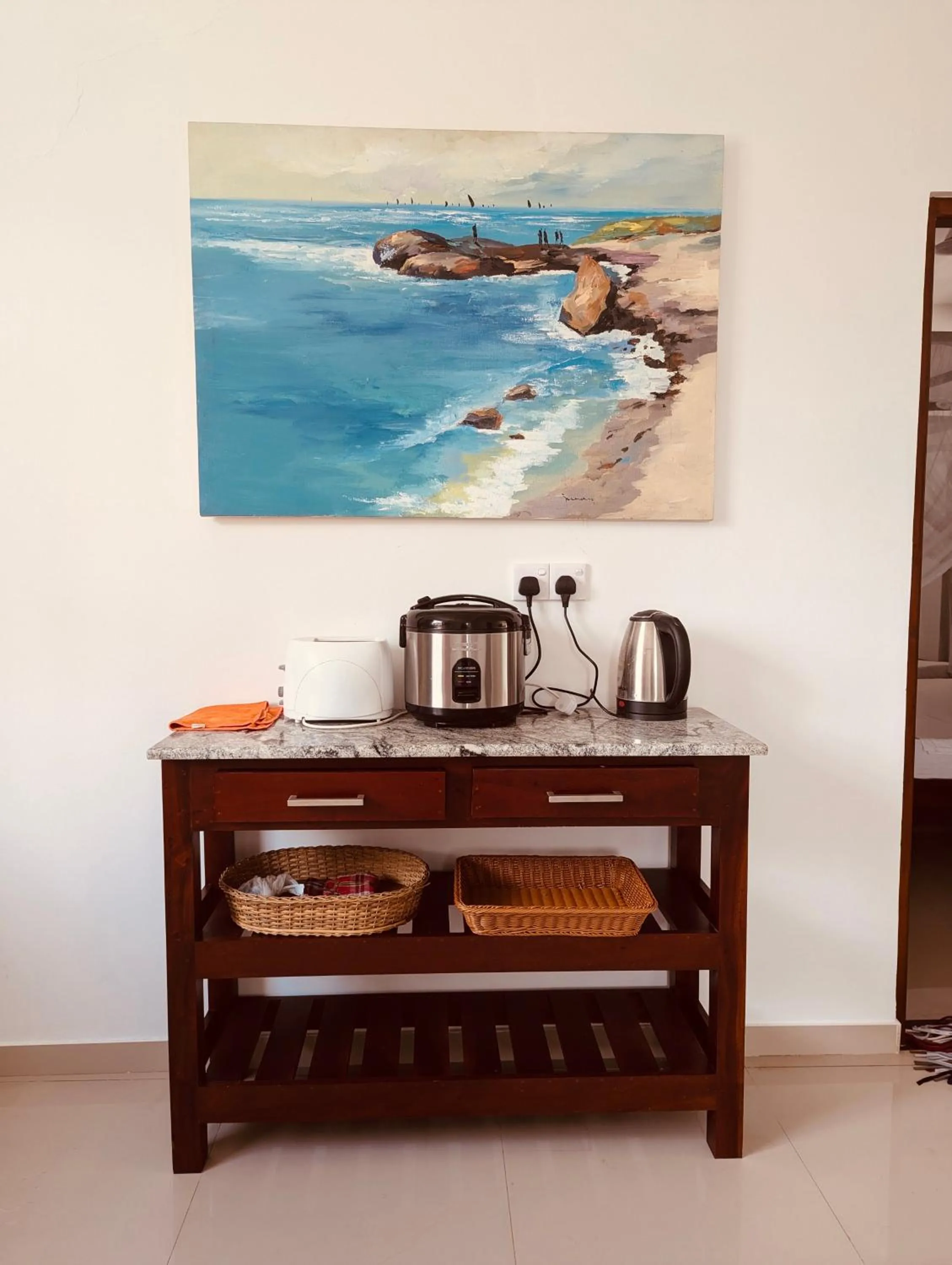 Coffee/tea facilities in Bliss Apartment Hikkaduwa