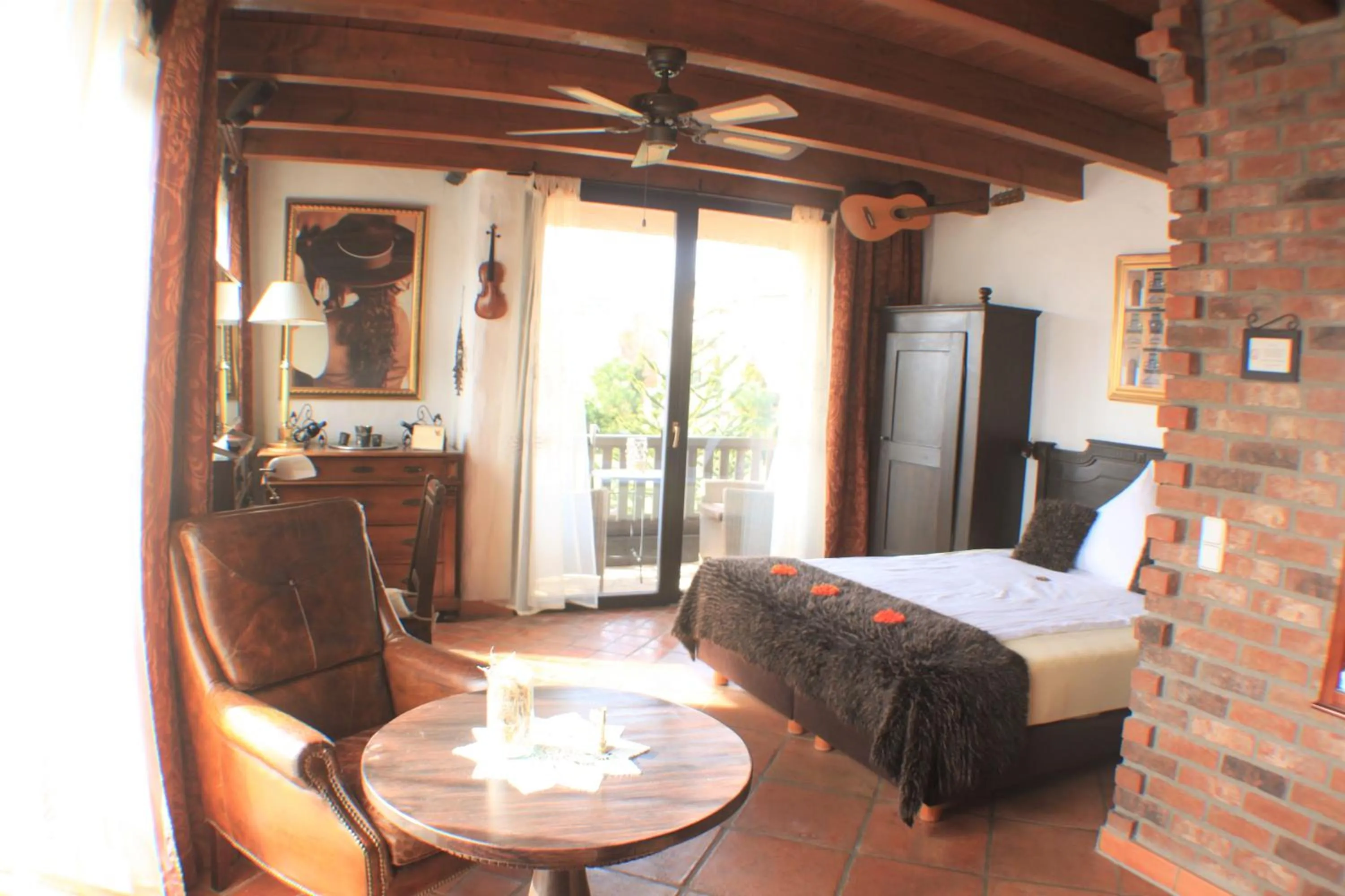 Photo of the whole room, Bed in Hazienda Apartmenthotel - Für ein paar Tage oder monatelang