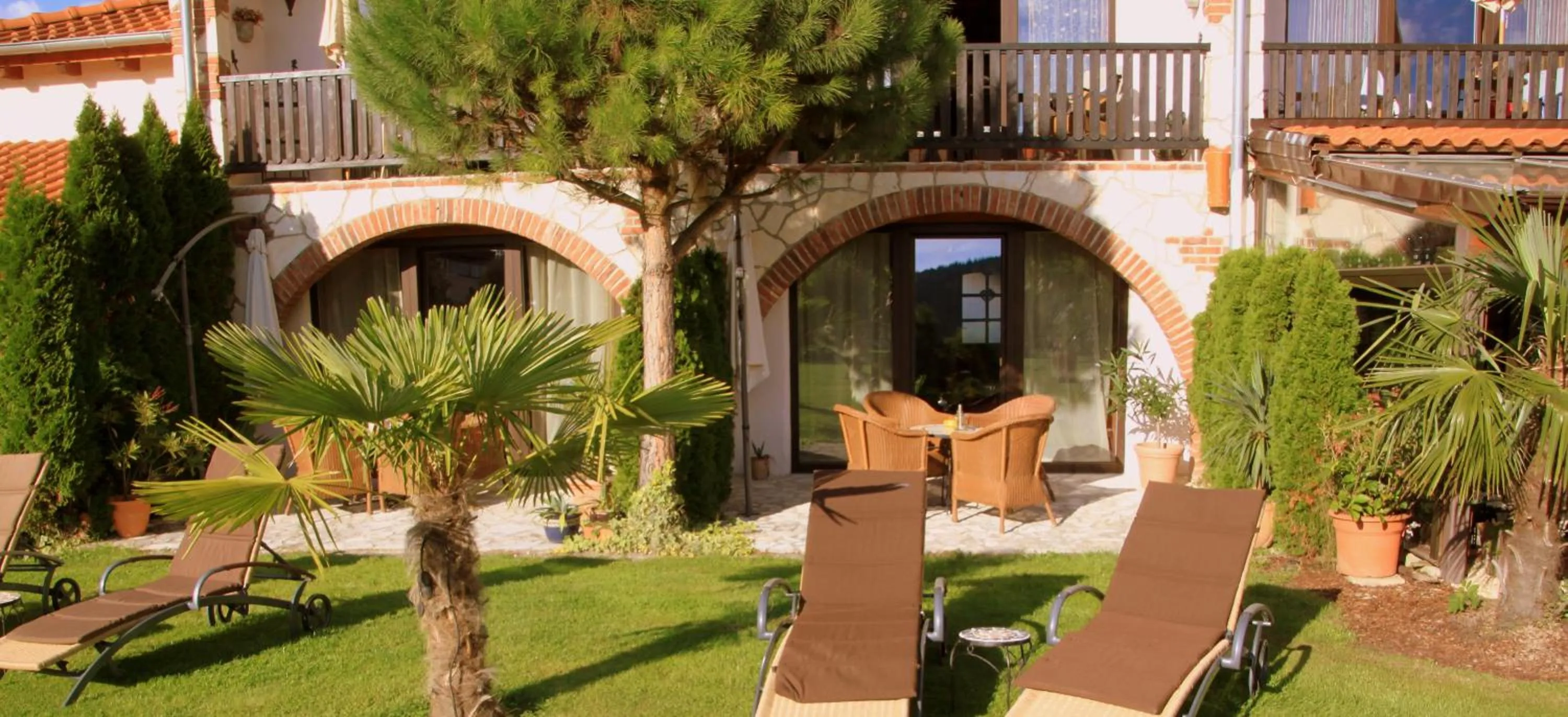 Property building in Hazienda Apartmenthotel - Für ein paar Tage oder monatelang