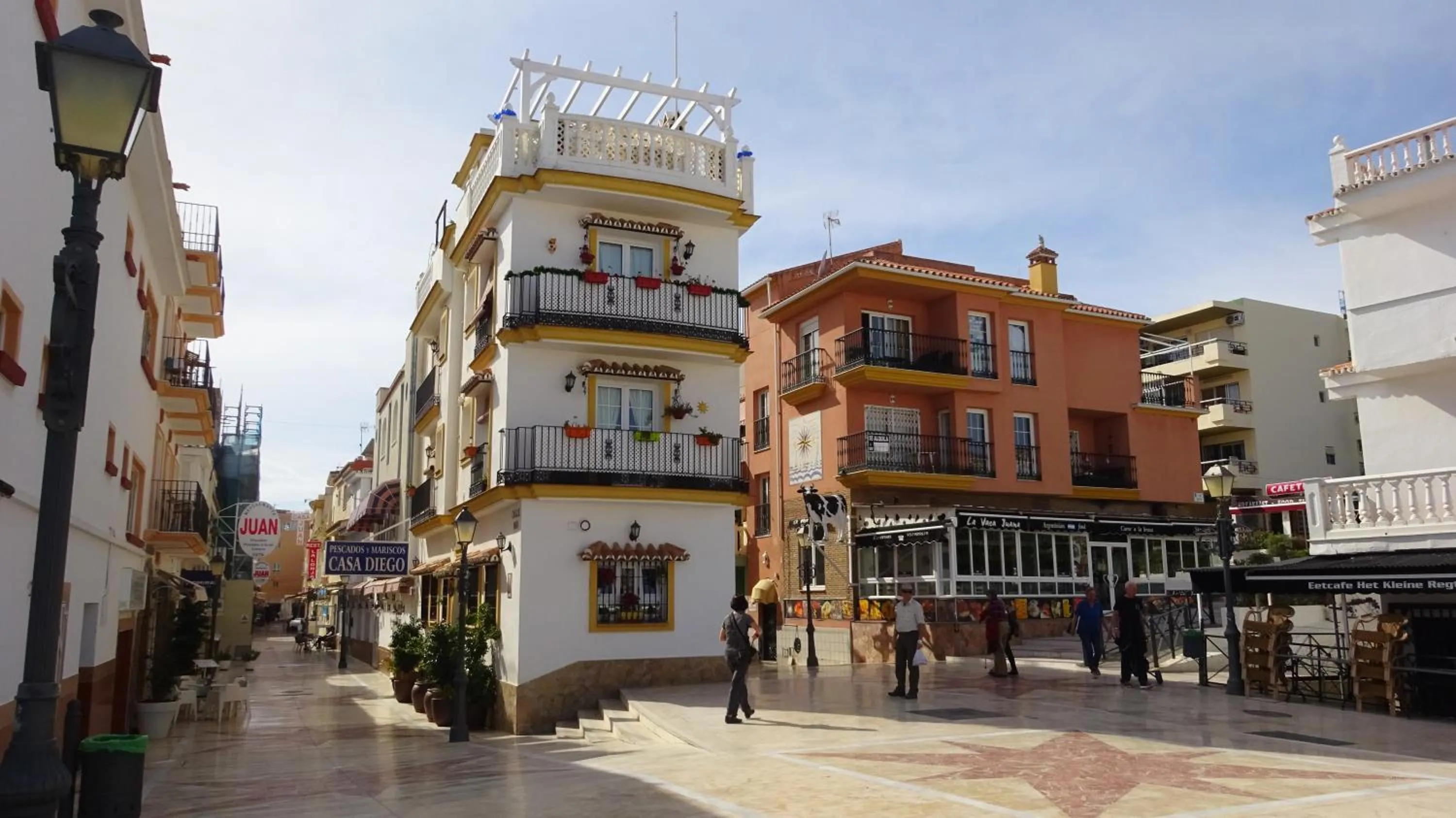 Restaurant/places to eat in Apartamento Rulosol 2