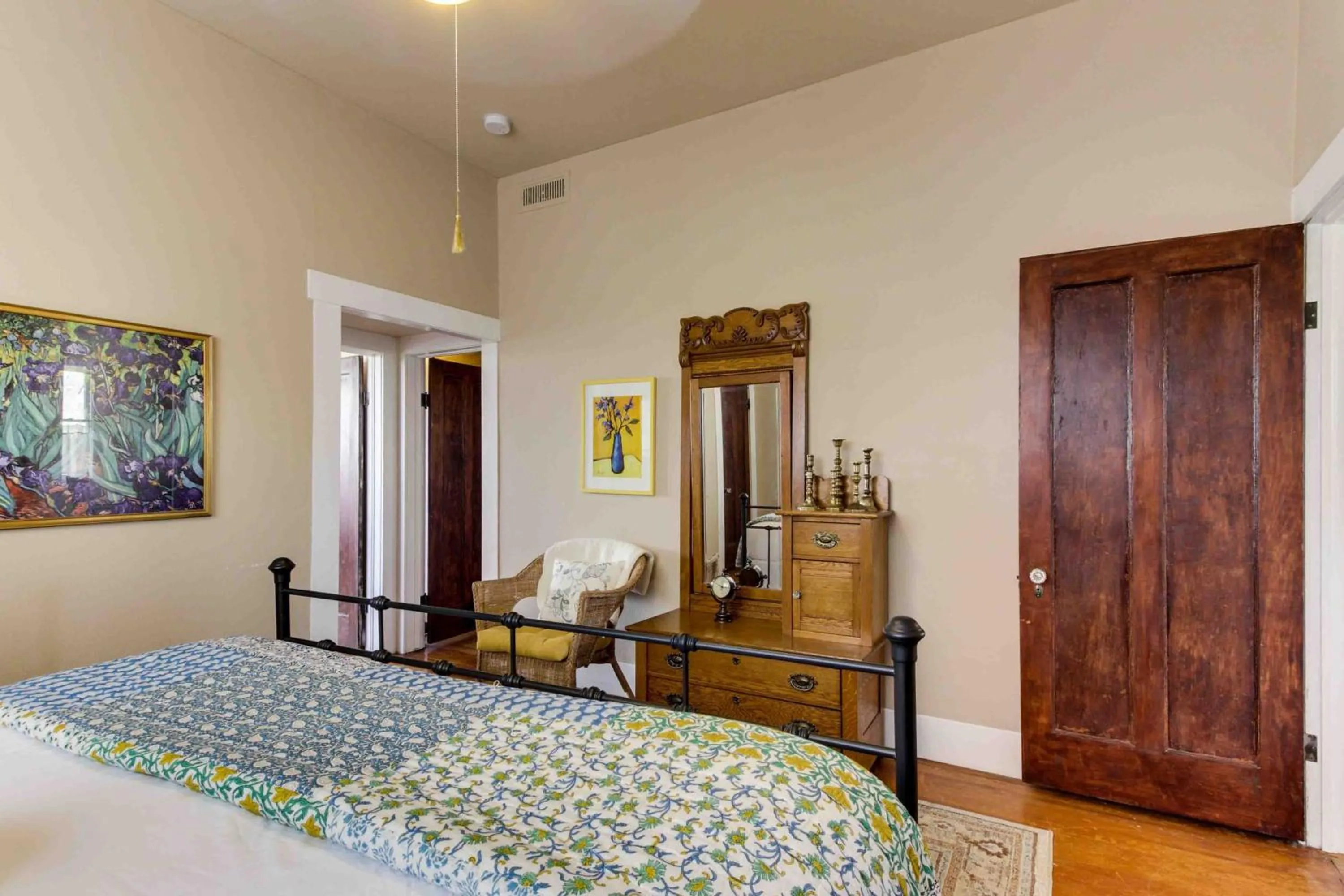 Bed in Travis Street