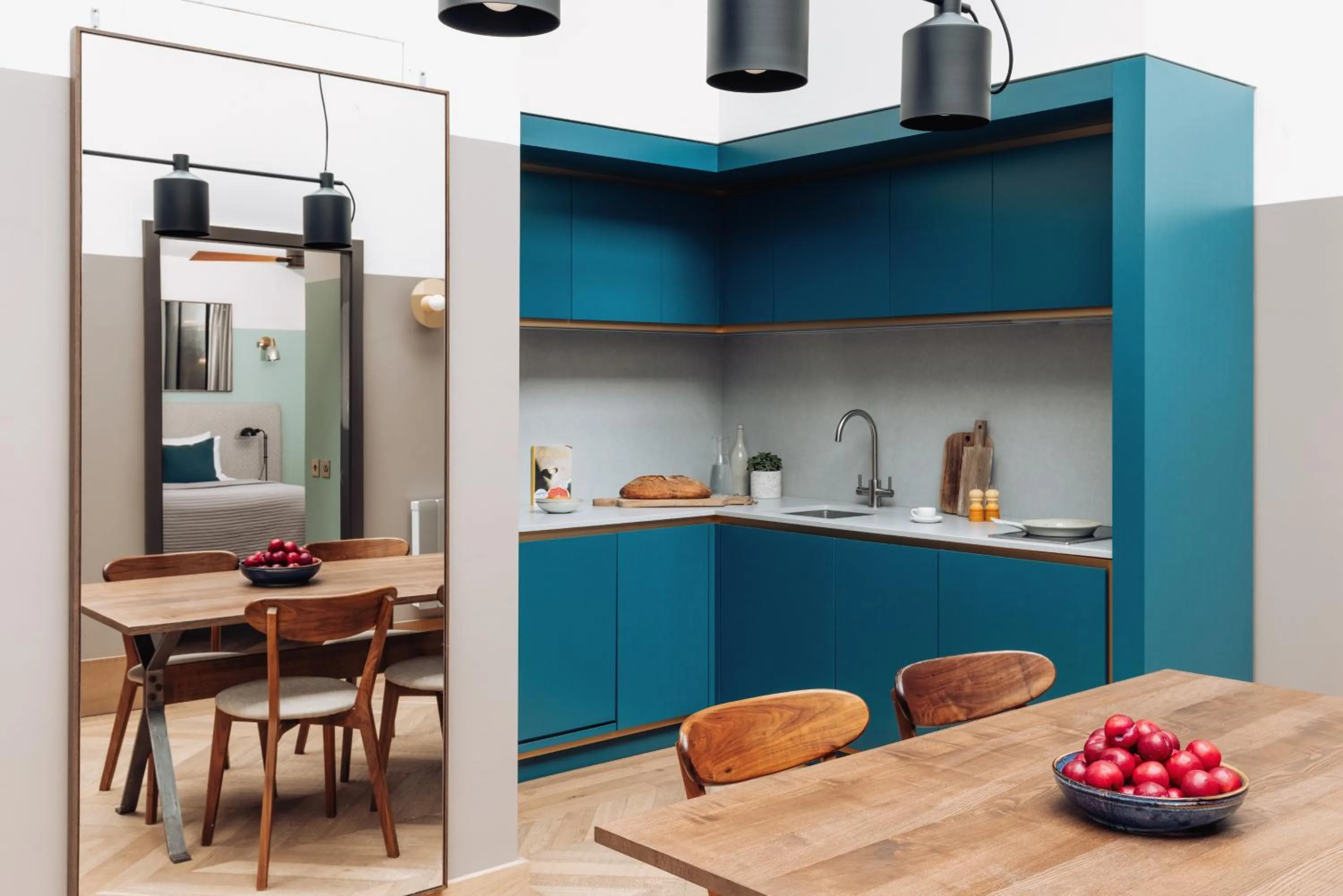 Kitchen or kitchenette in Native Manchester