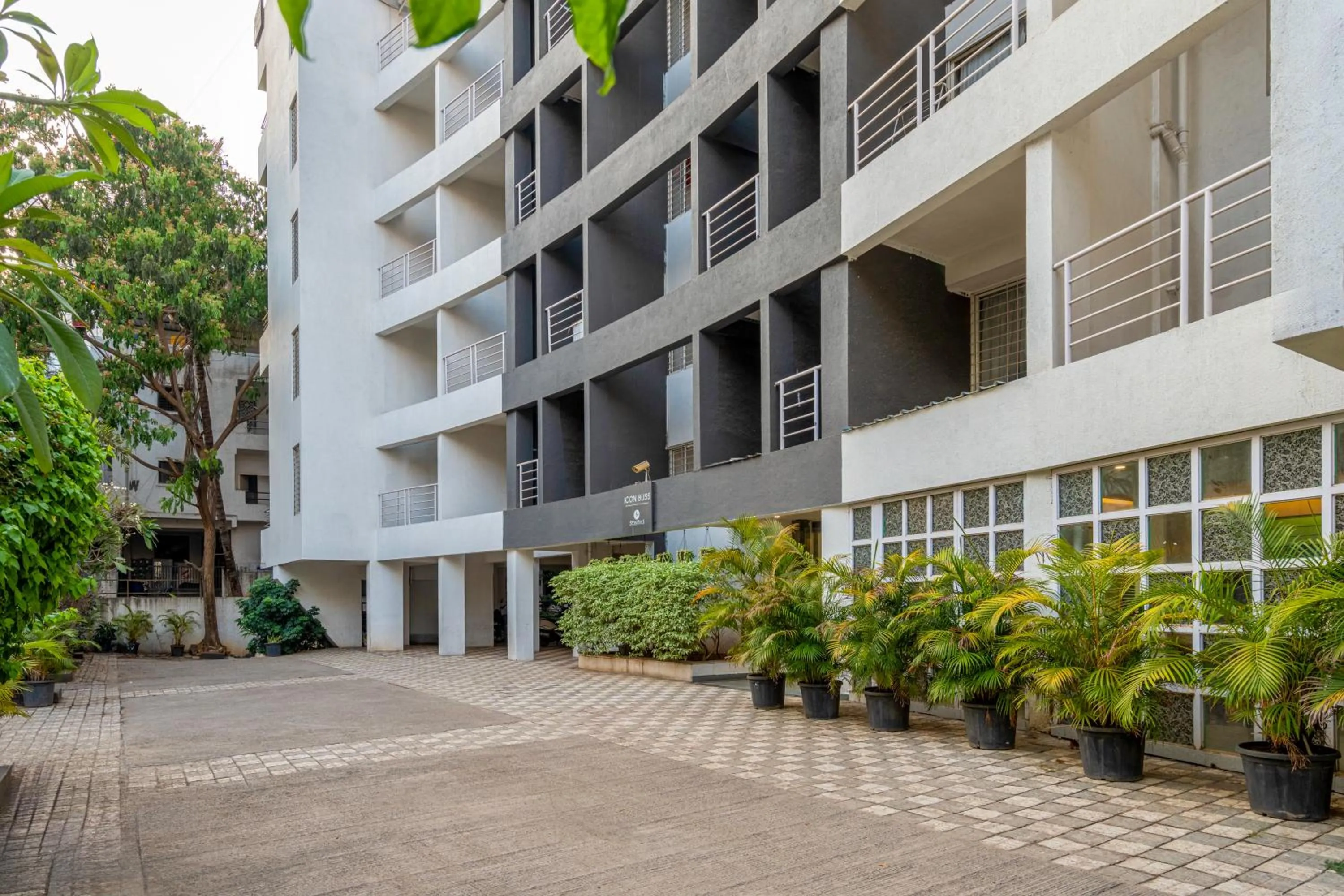 Property building in StayBird - Icon Bliss, An Apartment Hotel, Kharadi