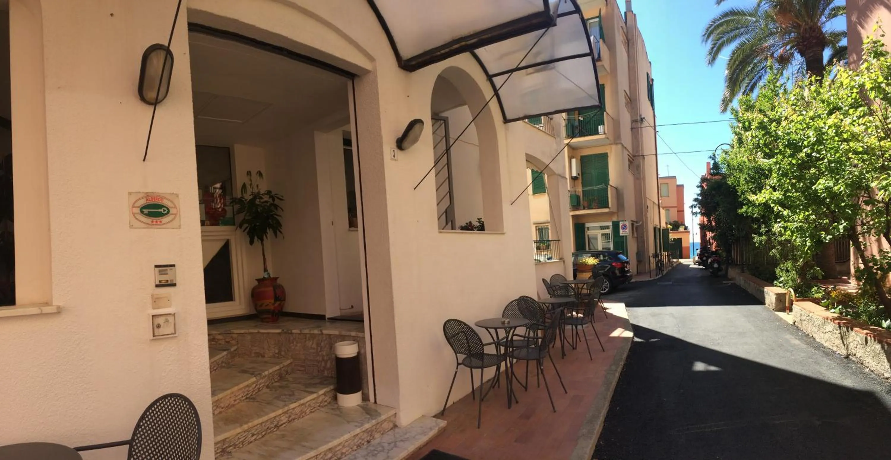 Facade/entrance in Hotel Al Capo