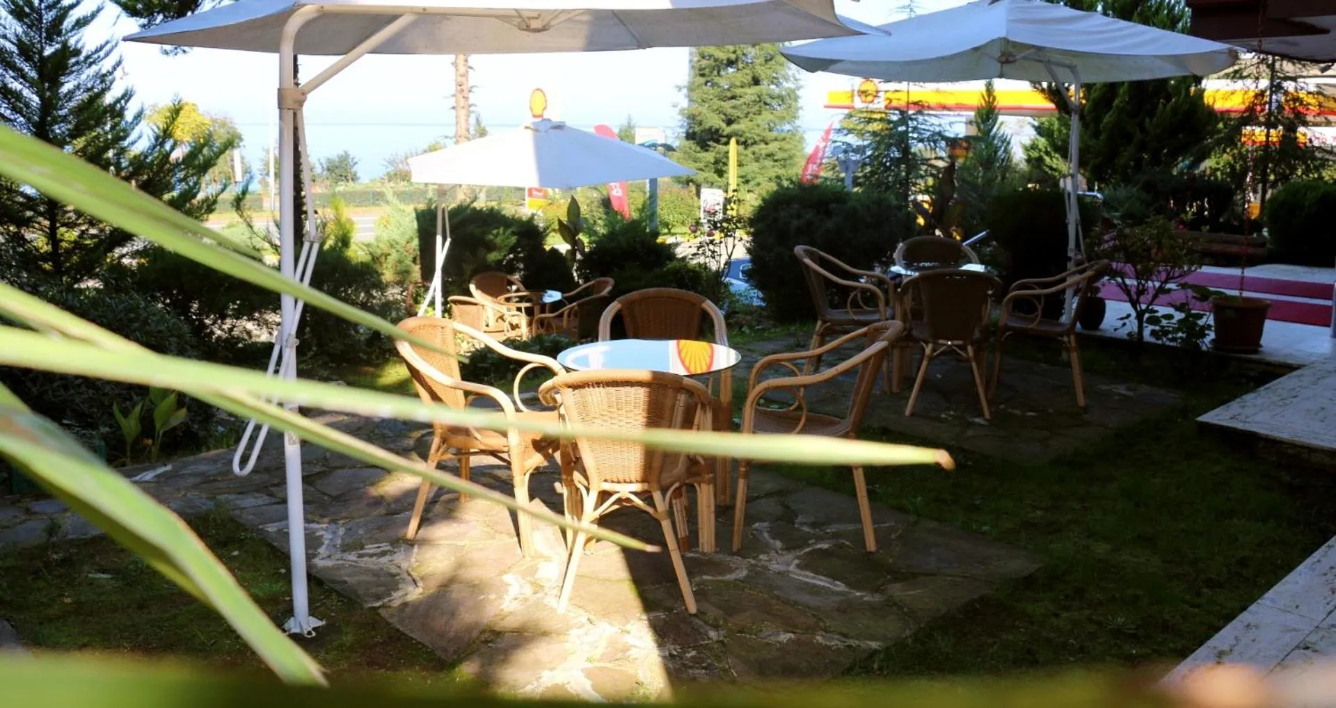 Patio in Hotel Lazlakar