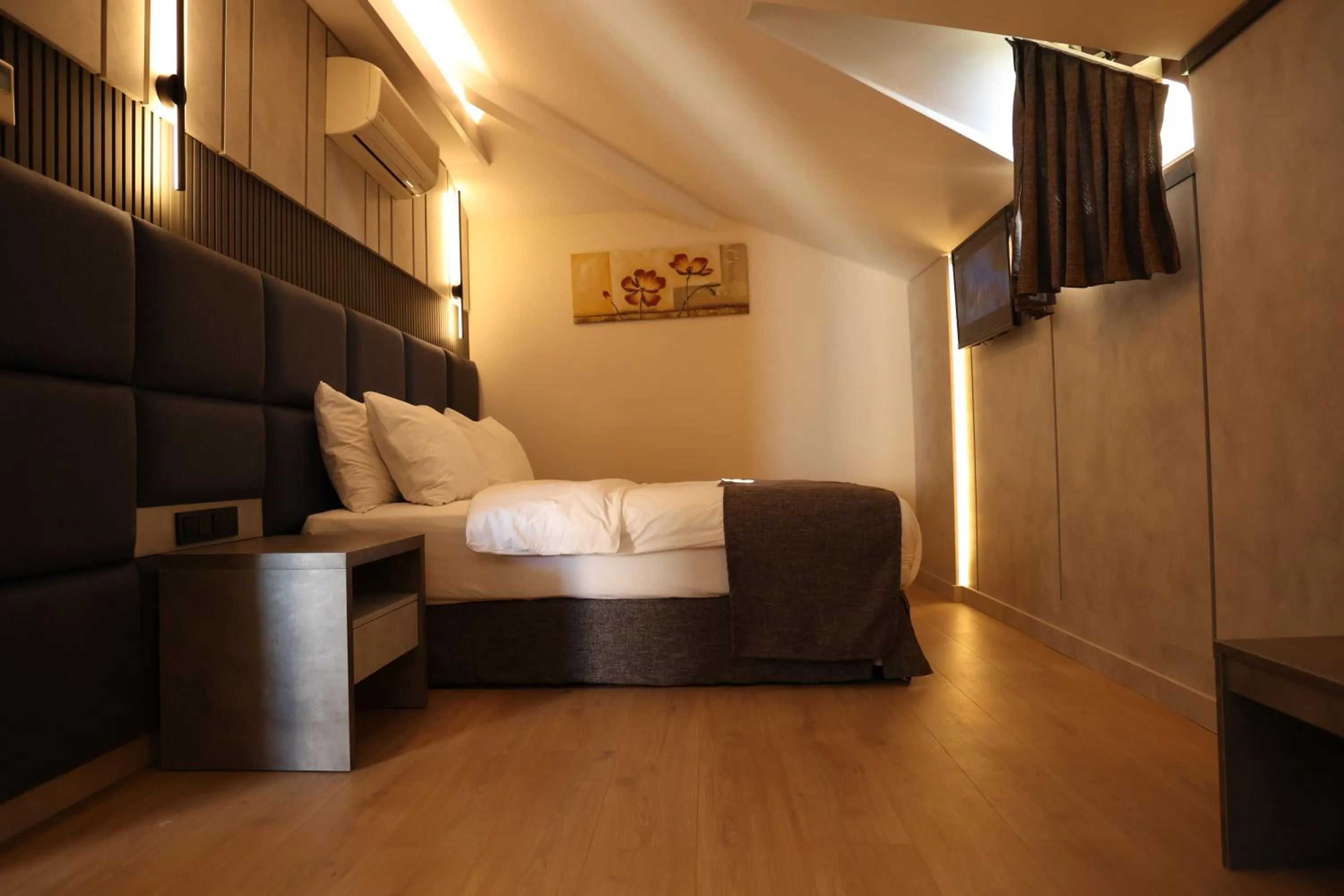 Bed in Hotel Lazlakar