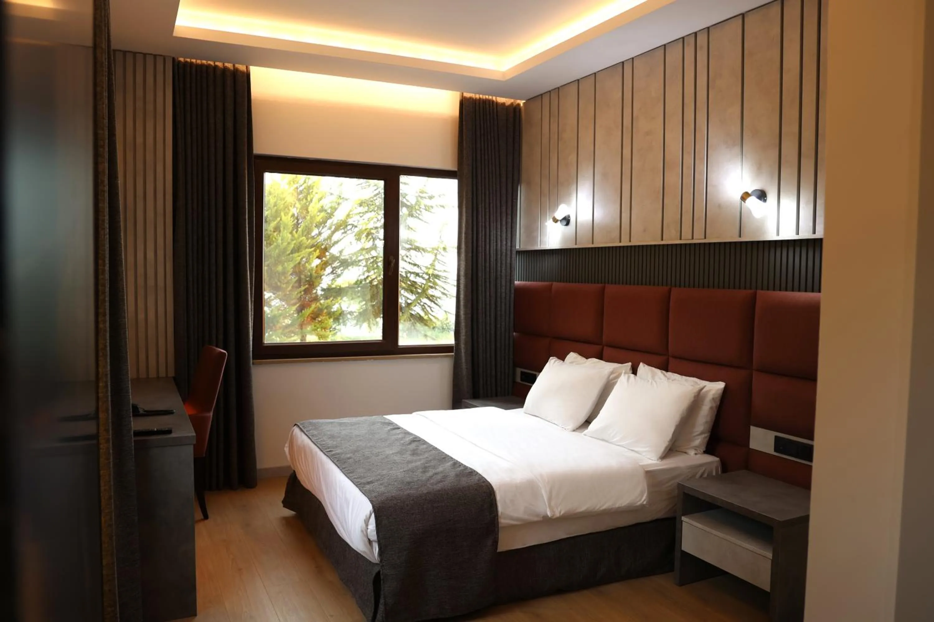 Bedroom, Bed in Hotel Lazlakar