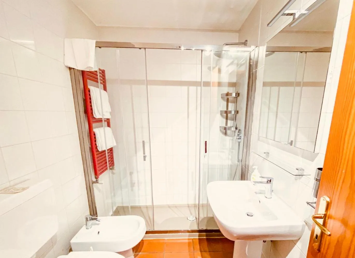 Shower in Le Residenze dei Serravallo