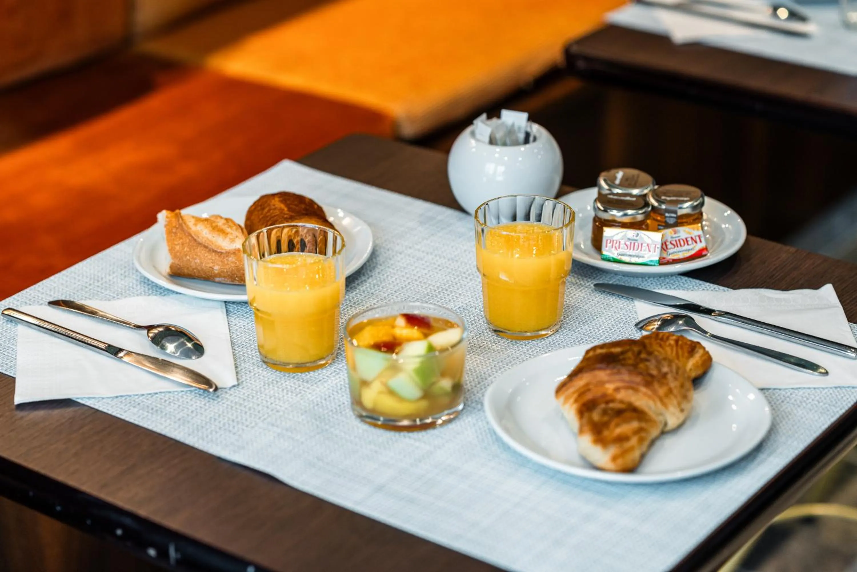 Breakfast in Pavillon Opéra Grands Boulevards