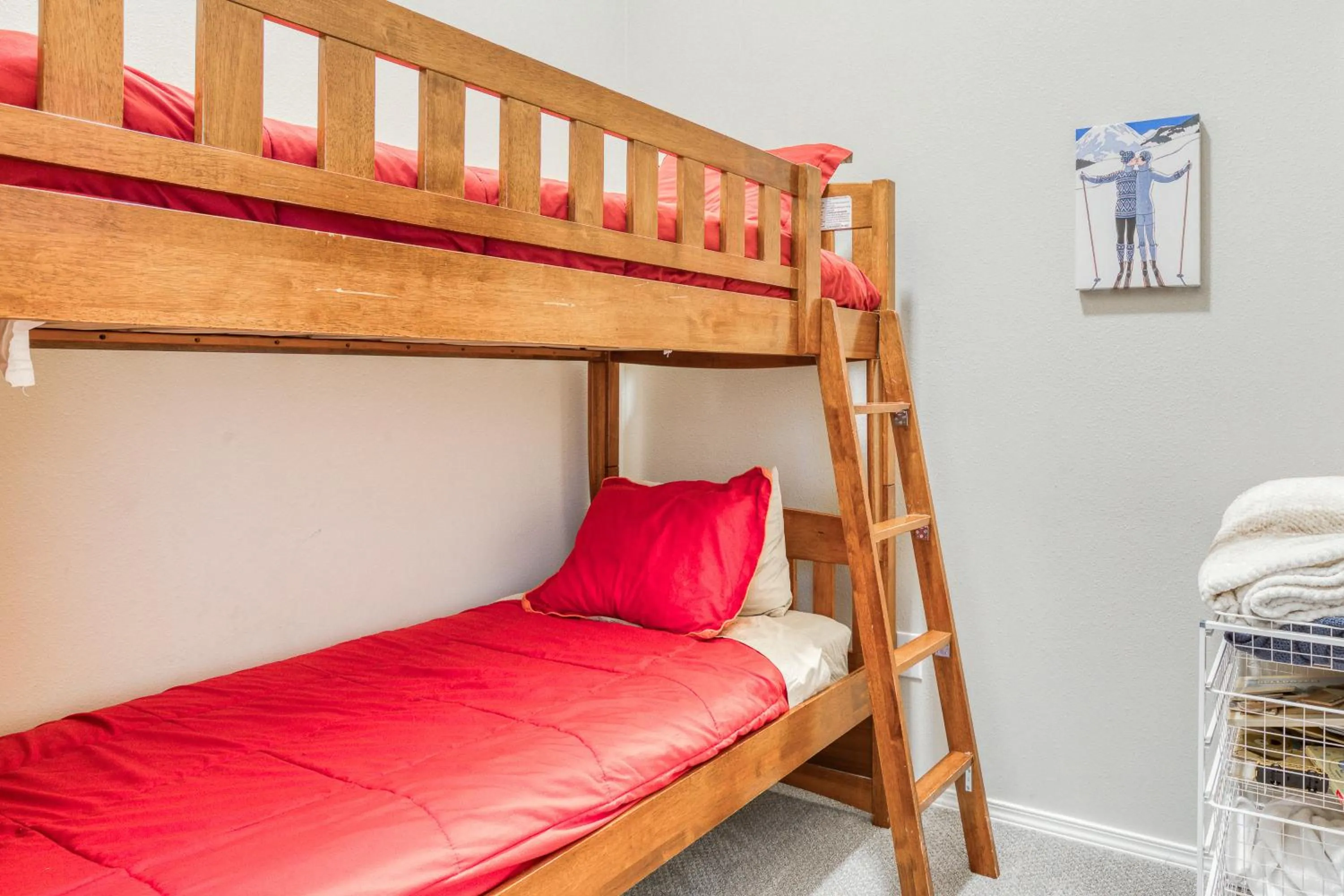 Bed in Collins Lake #95