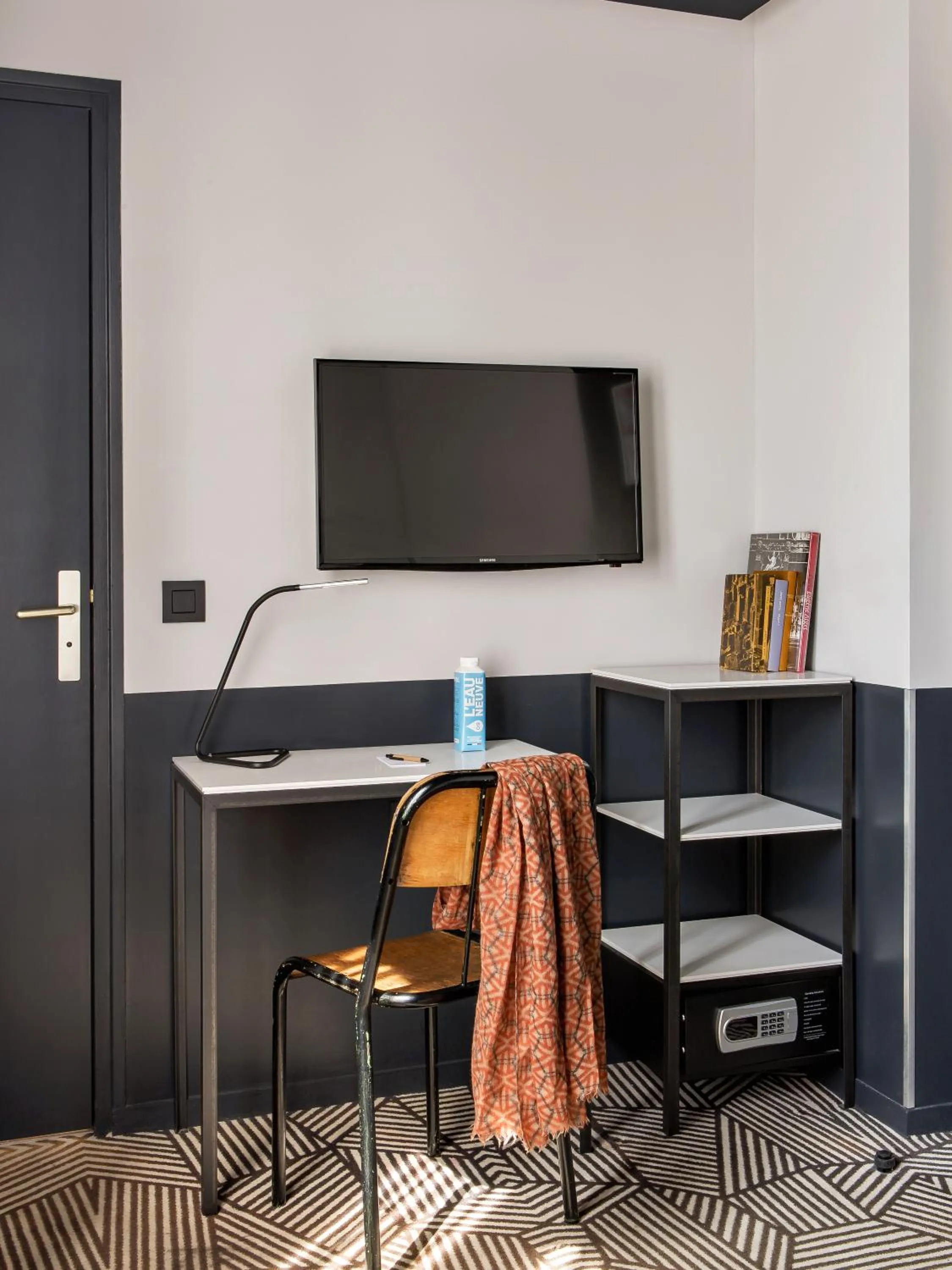 Photo of the whole room in Hôtel Gaston