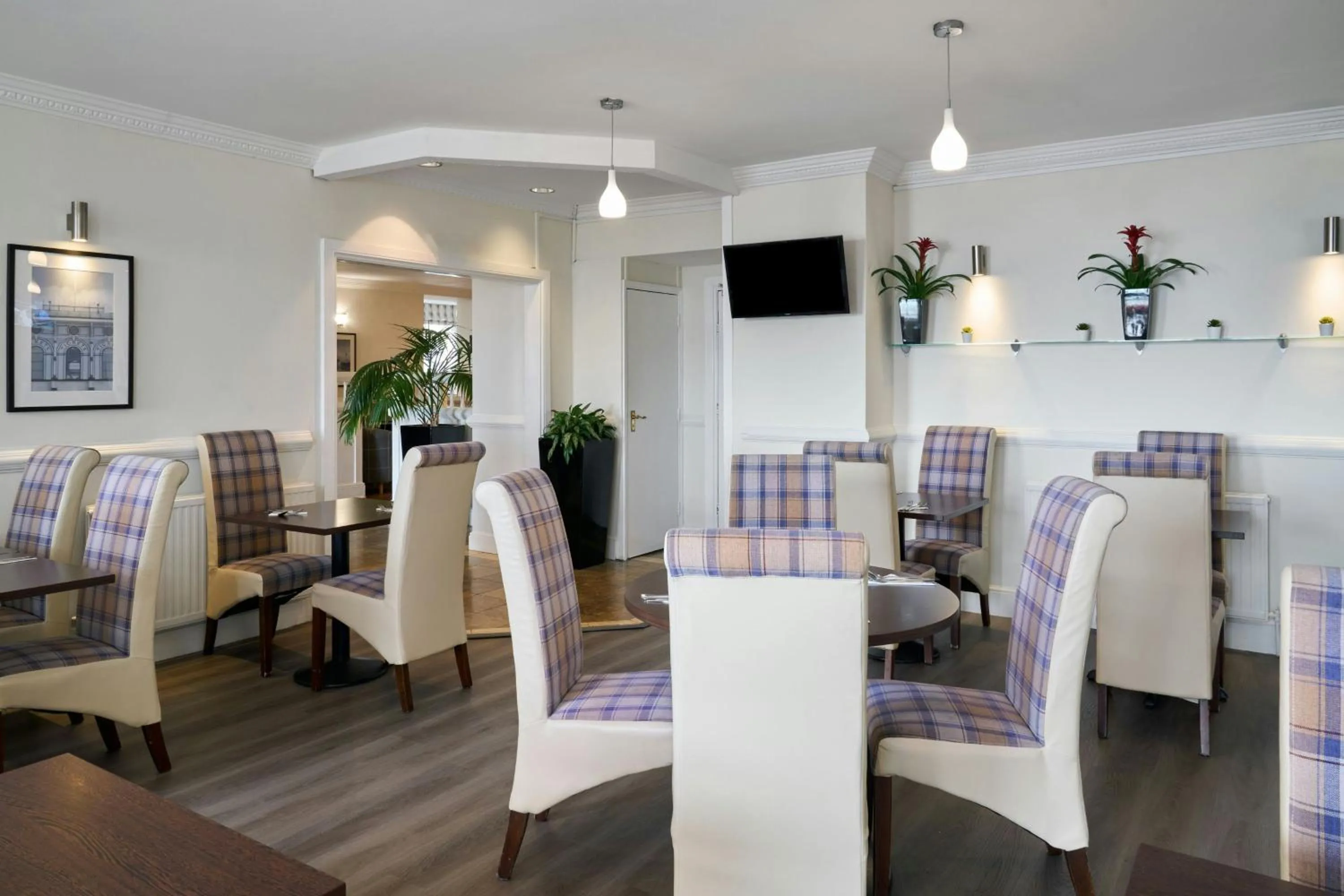 Restaurant/places to eat in Four Points Flex by Sheraton Brighton