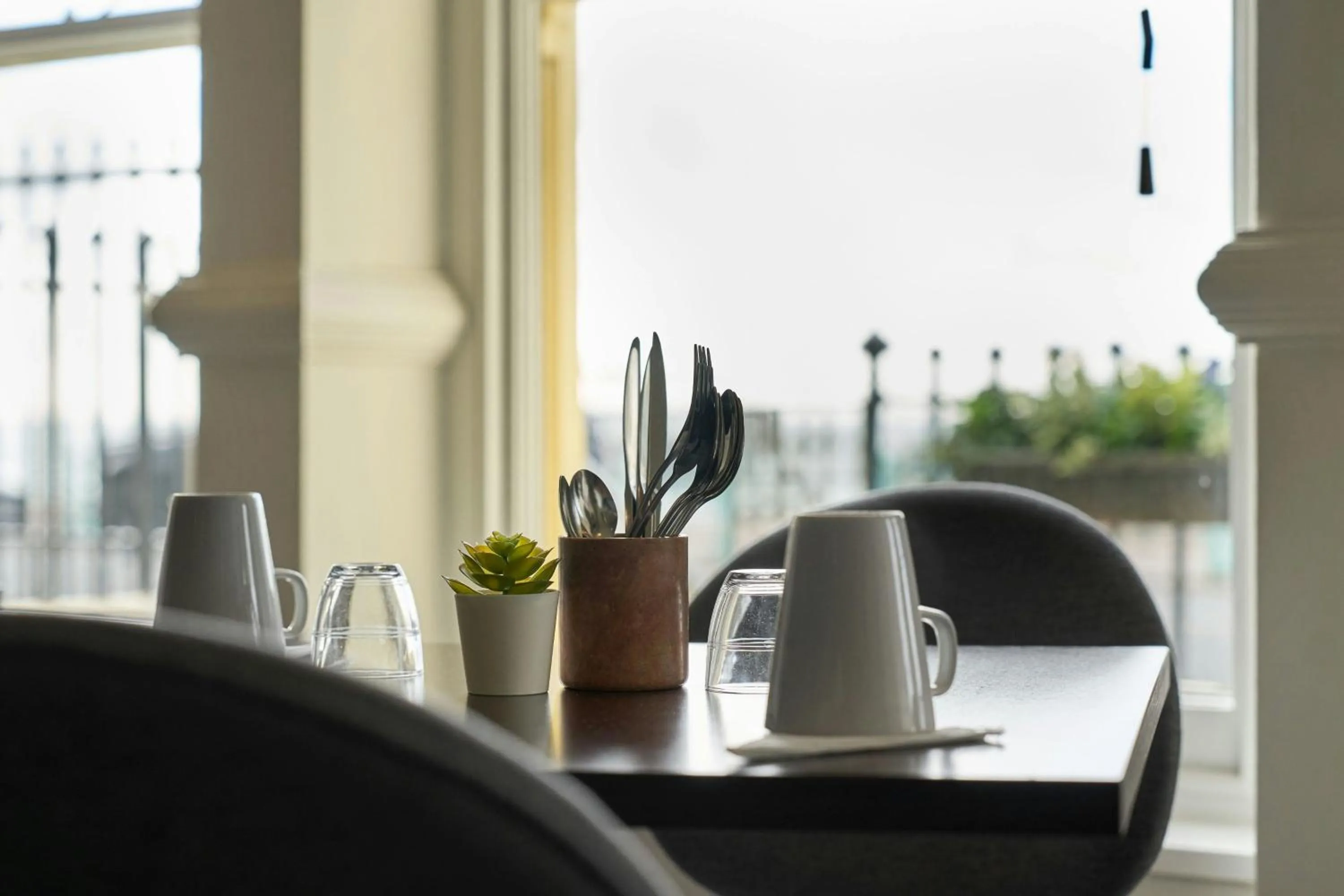 Restaurant/places to eat in Four Points Flex by Sheraton Brighton