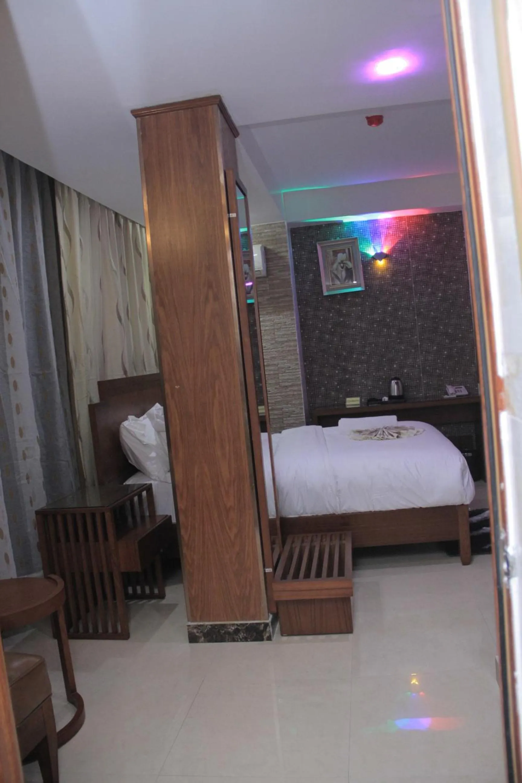 bunk bed, Bed in Zimbo Golden Hotel
