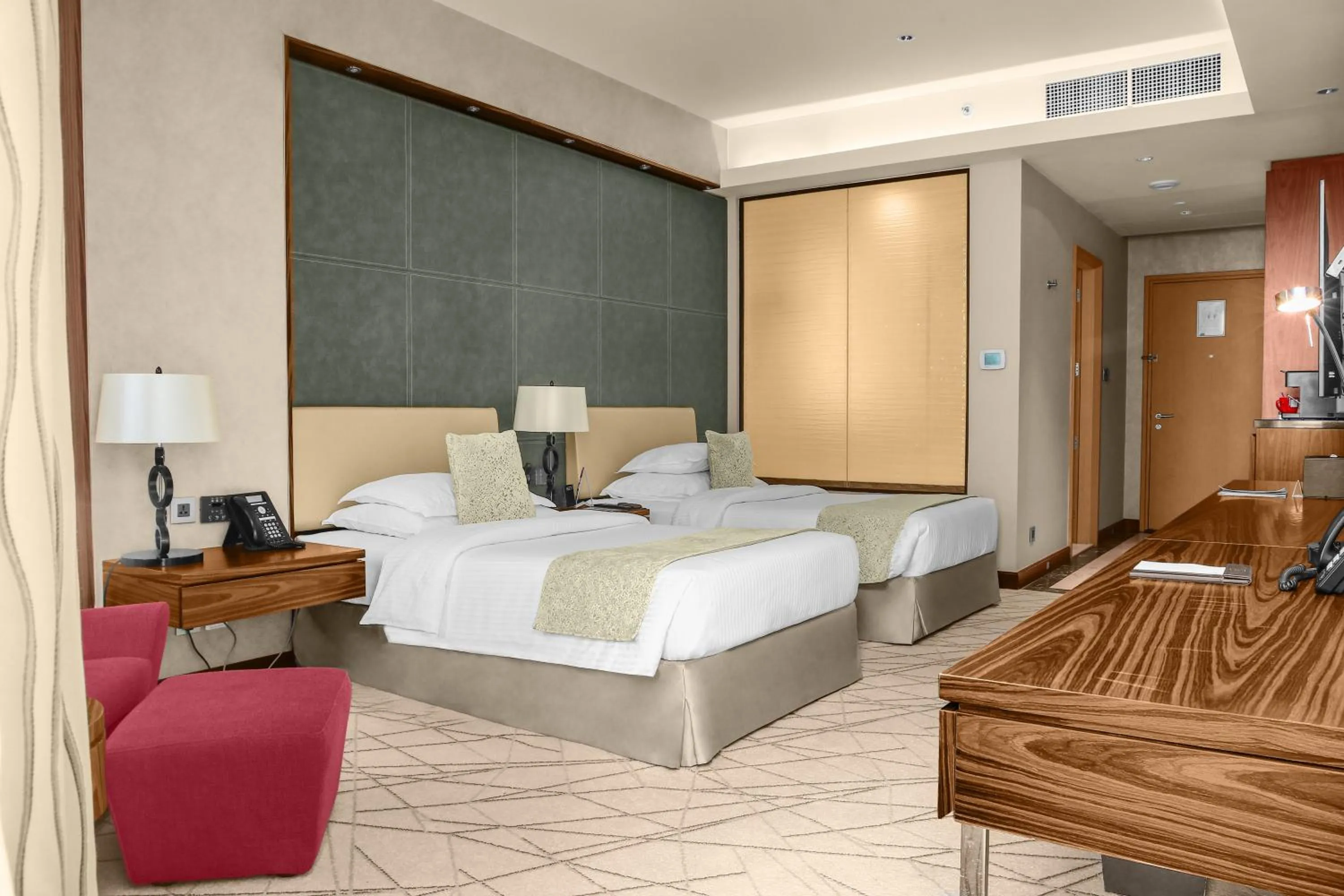 Bed in Millennium Plaza Doha