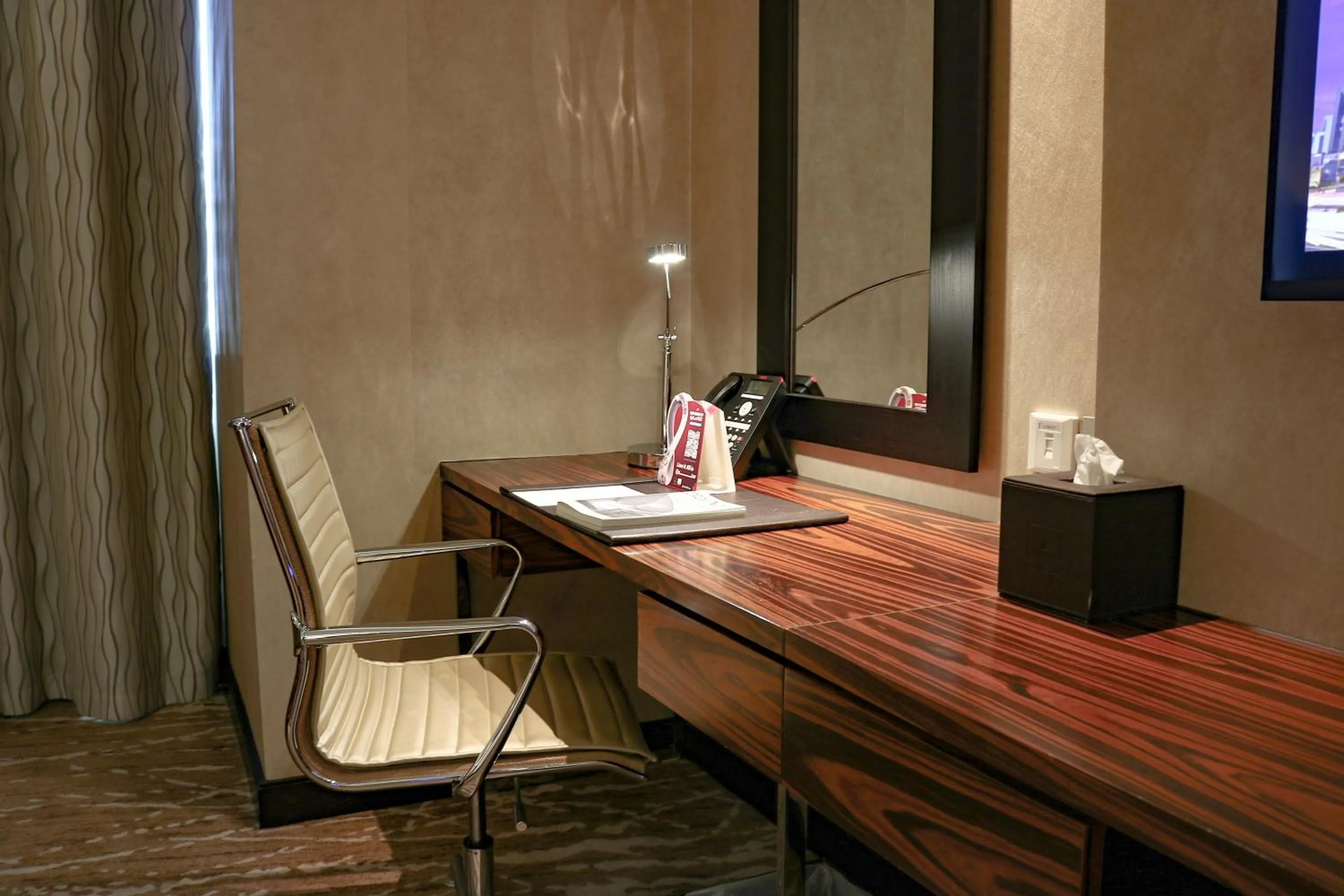 Guests in Millennium Plaza Doha