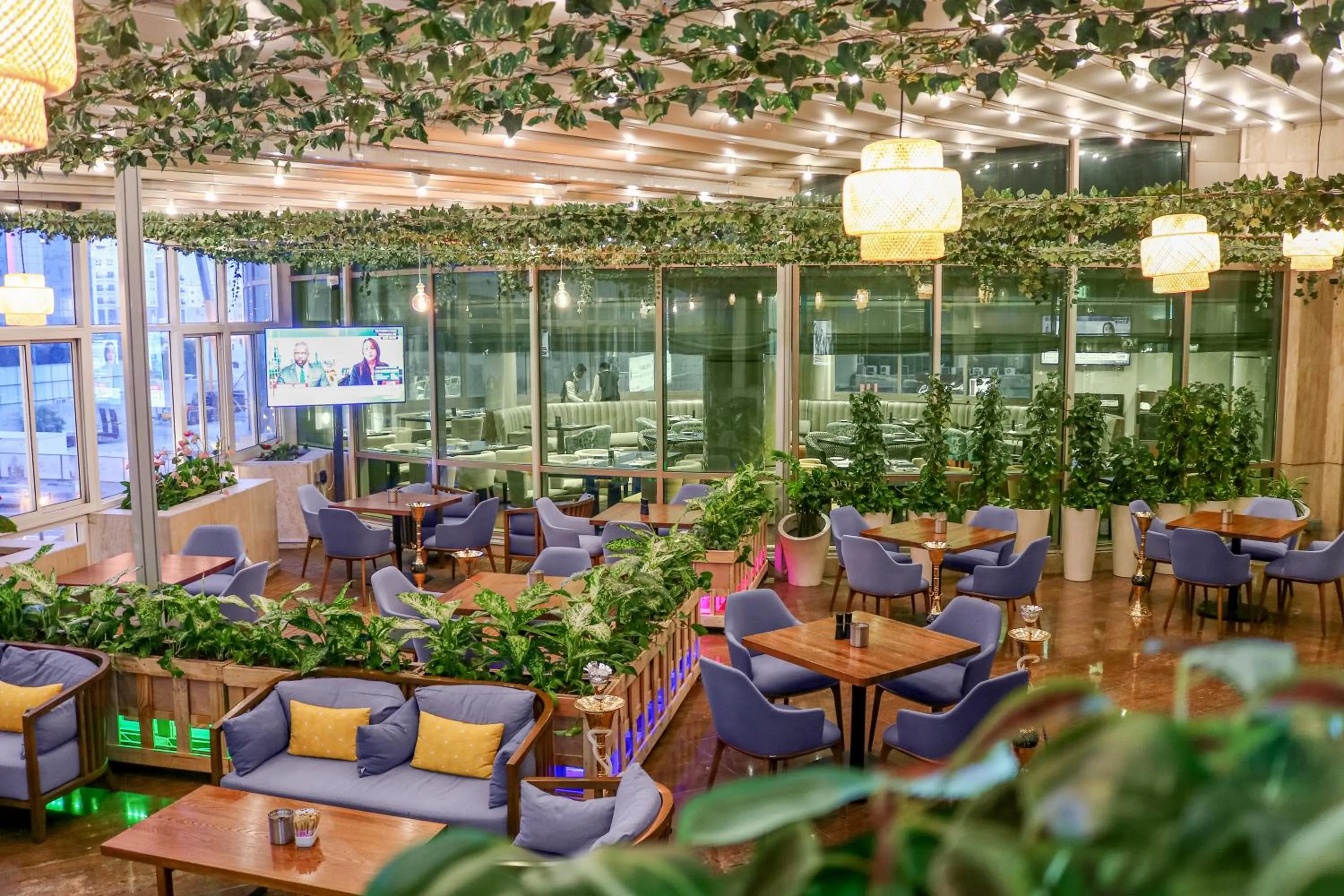 Restaurant/places to eat in Millennium Plaza Doha