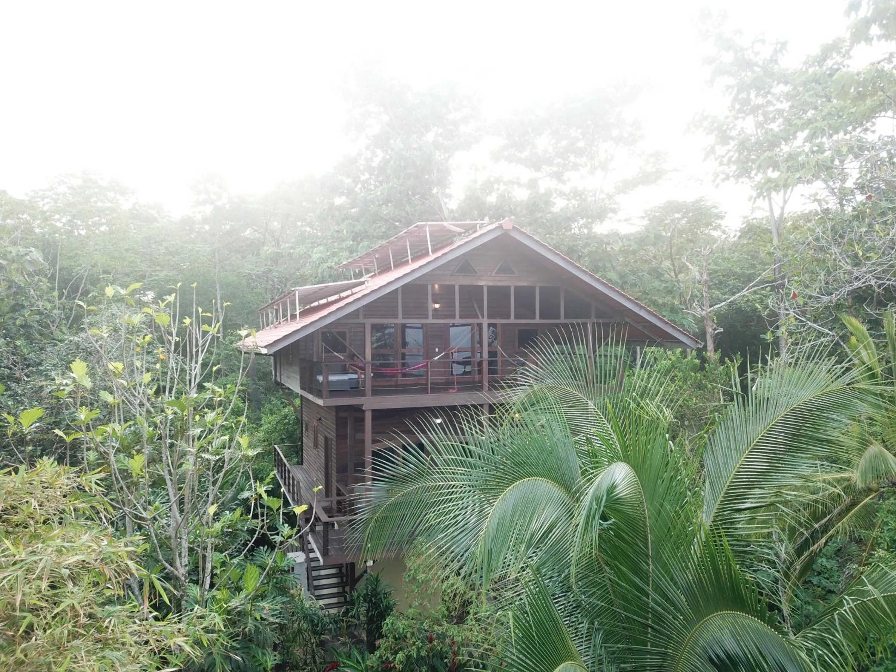Property building in Oasis Bluff Beach