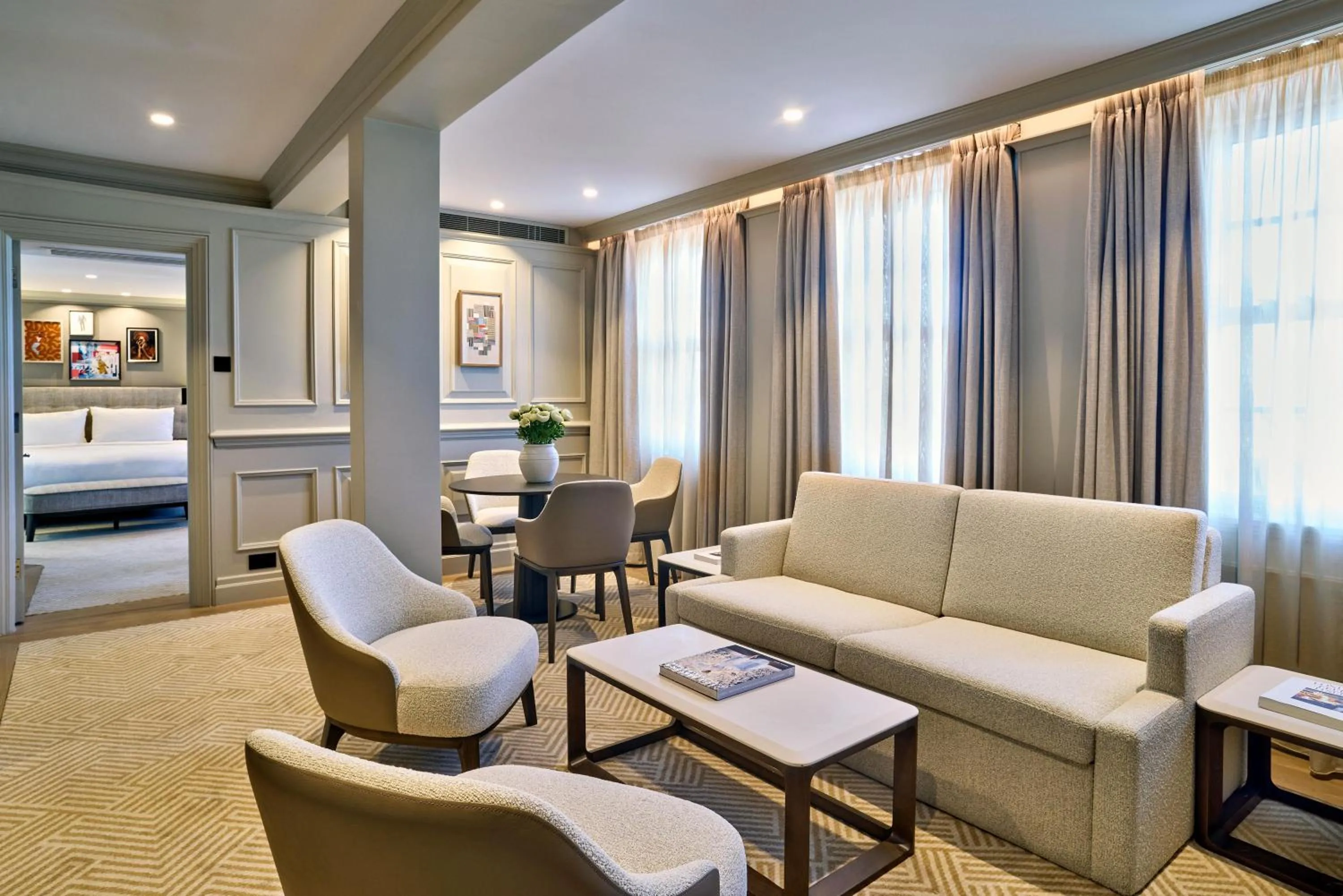 Photo of the whole room, Bed in Radisson Blu Hotel, London Bond Street