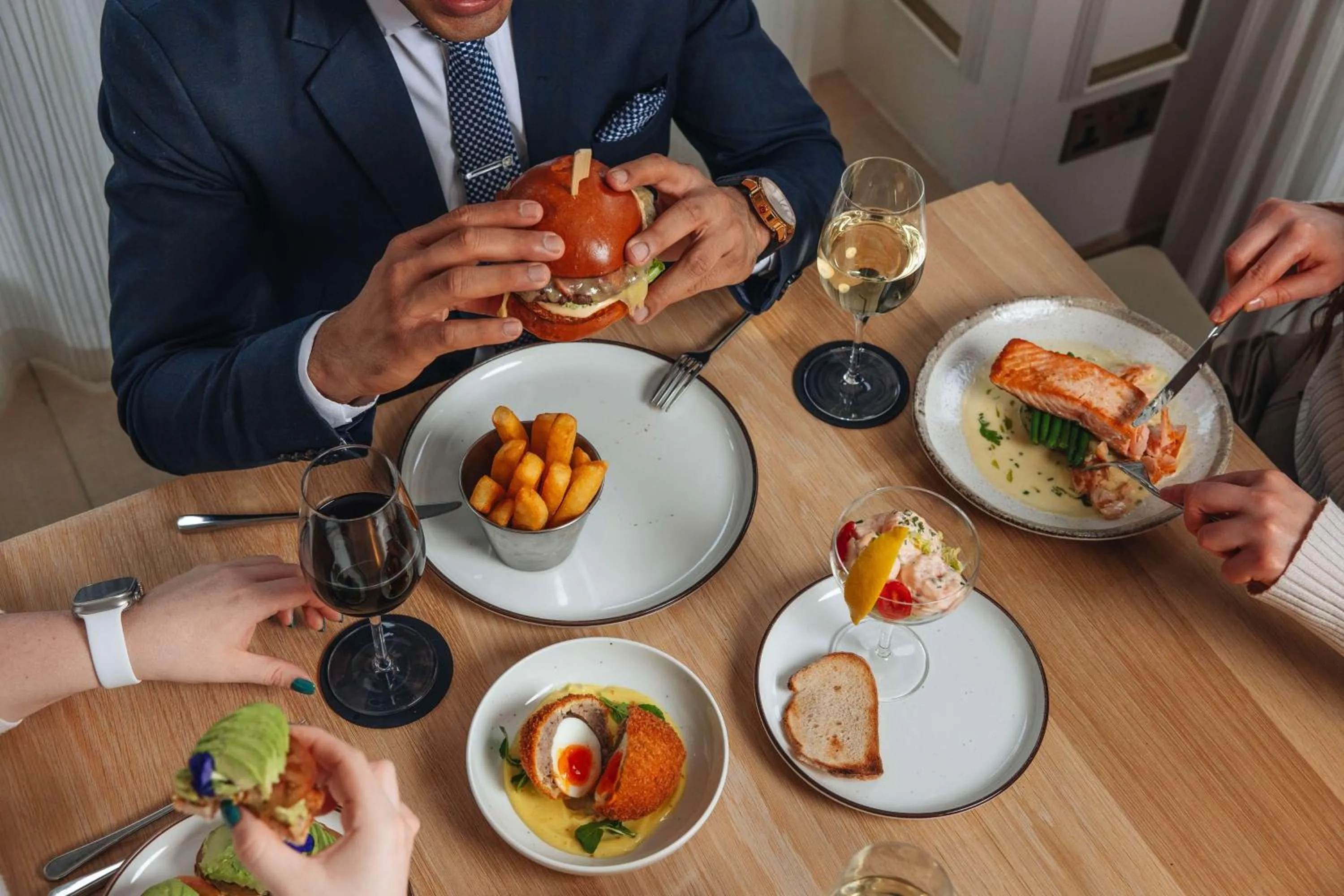 Food and drinks in Radisson Blu Hotel, London Bond Street