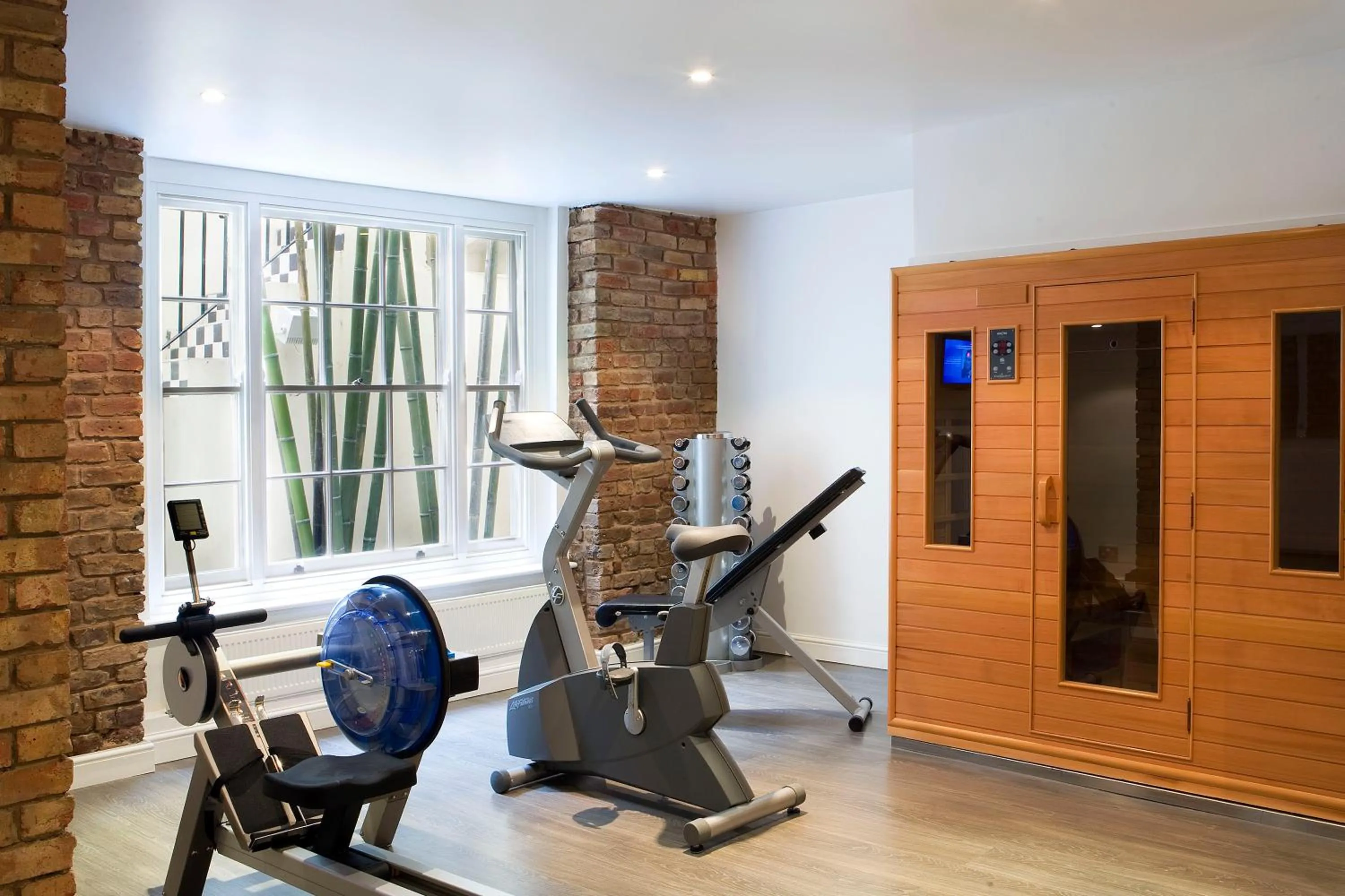 Fitness centre/facilities in The Caesar Hotel