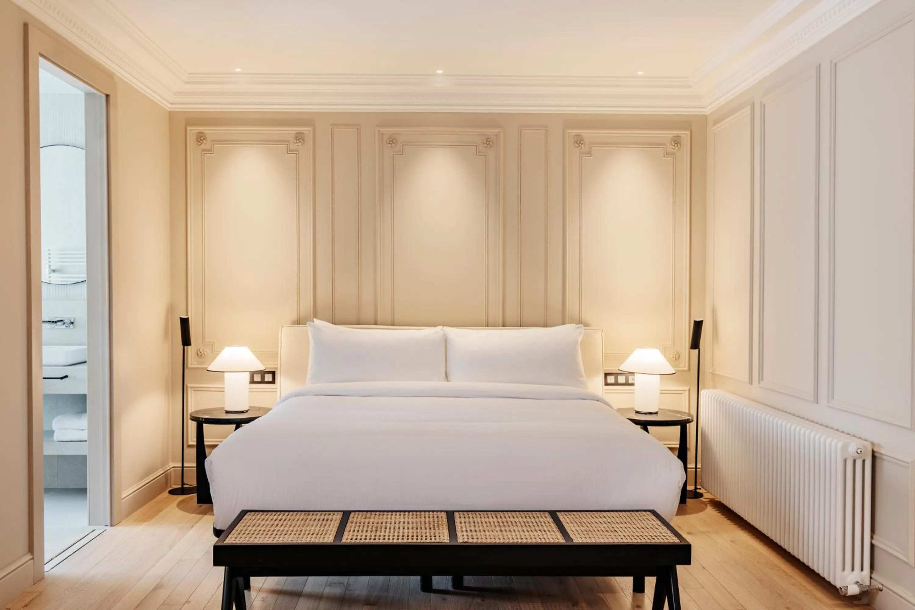 Photo of the whole room, Bed in The Caesar Hotel