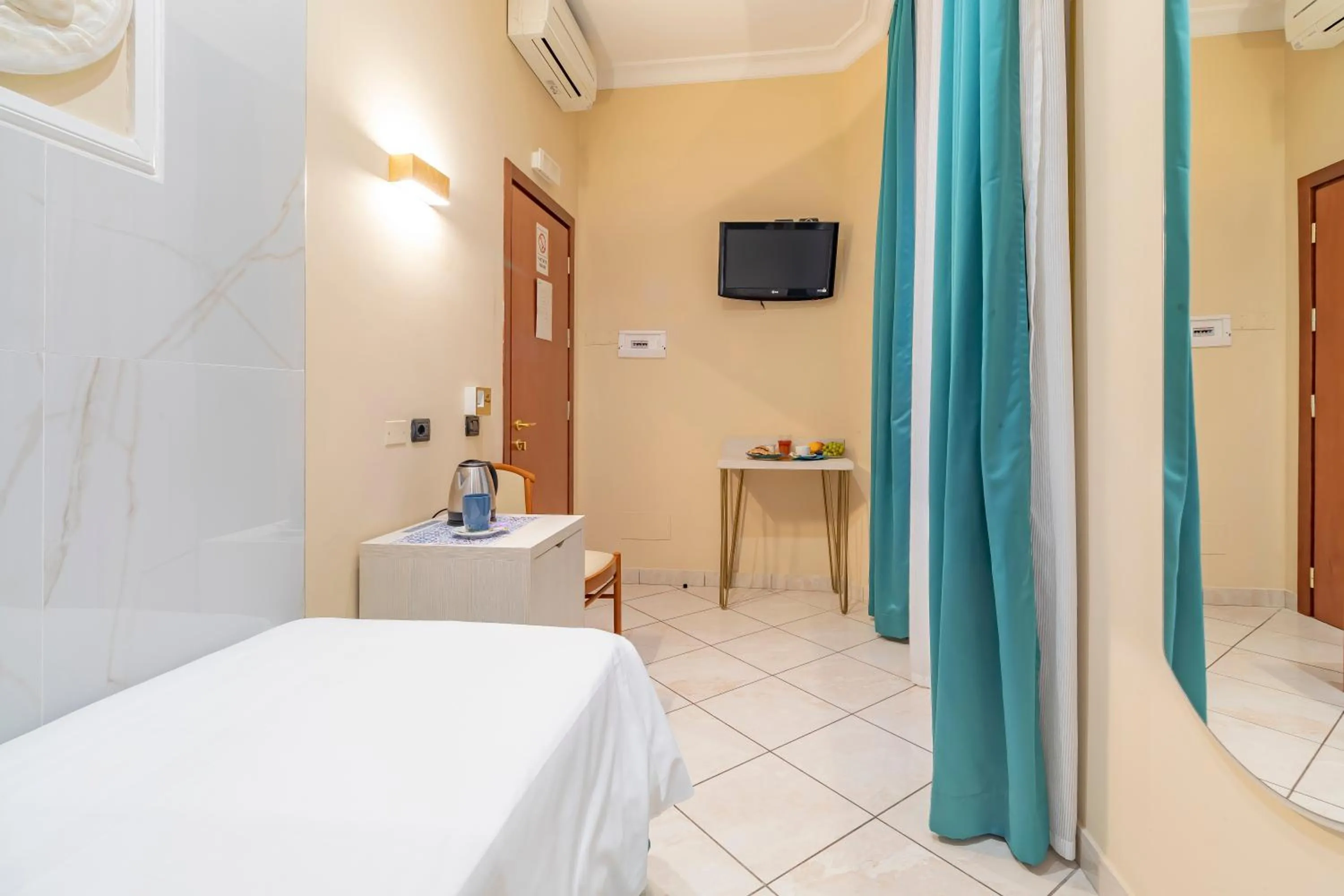 Bed in Hotel Suite Caesar