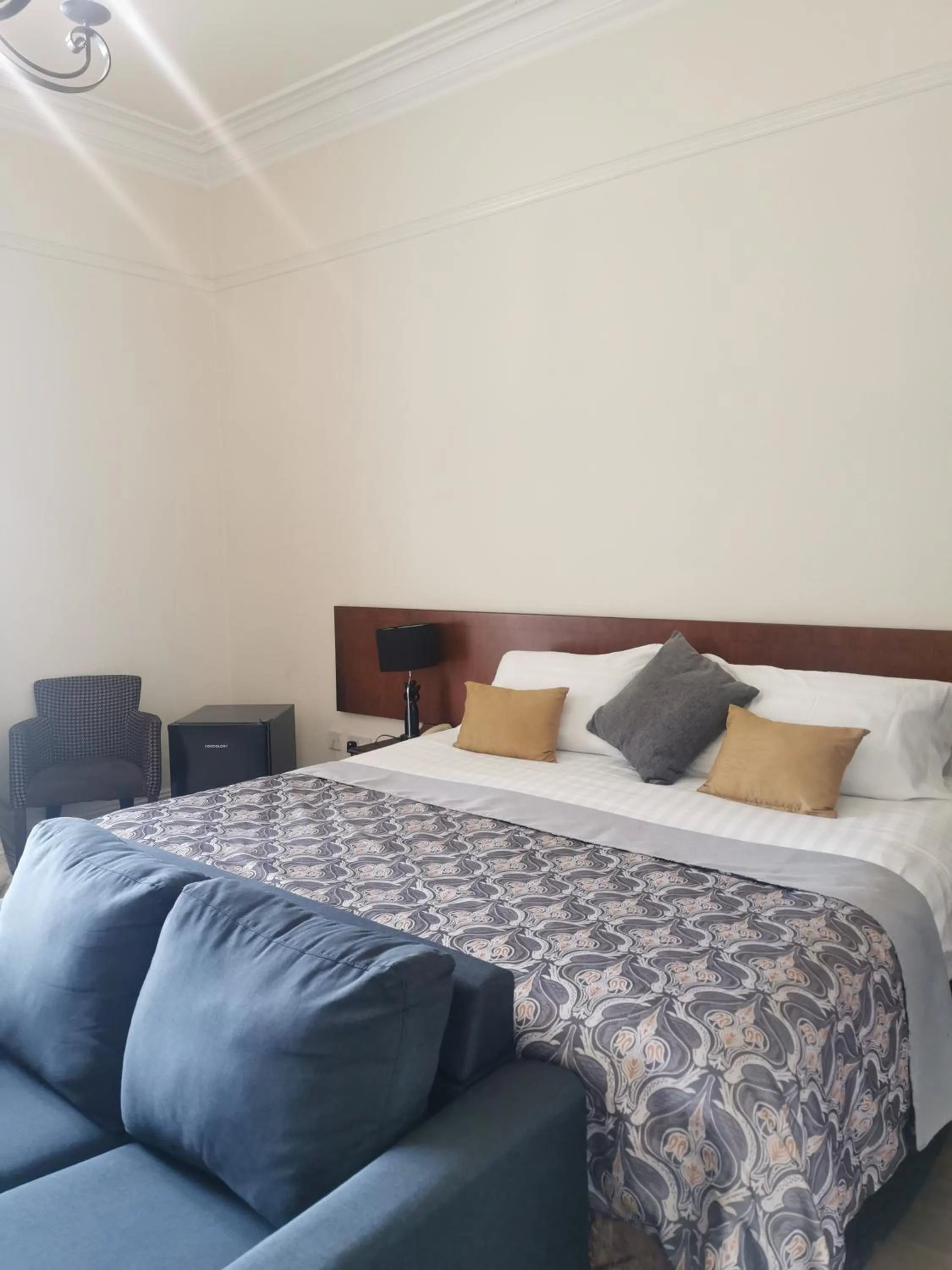 Bed in Three Rivers Hotel