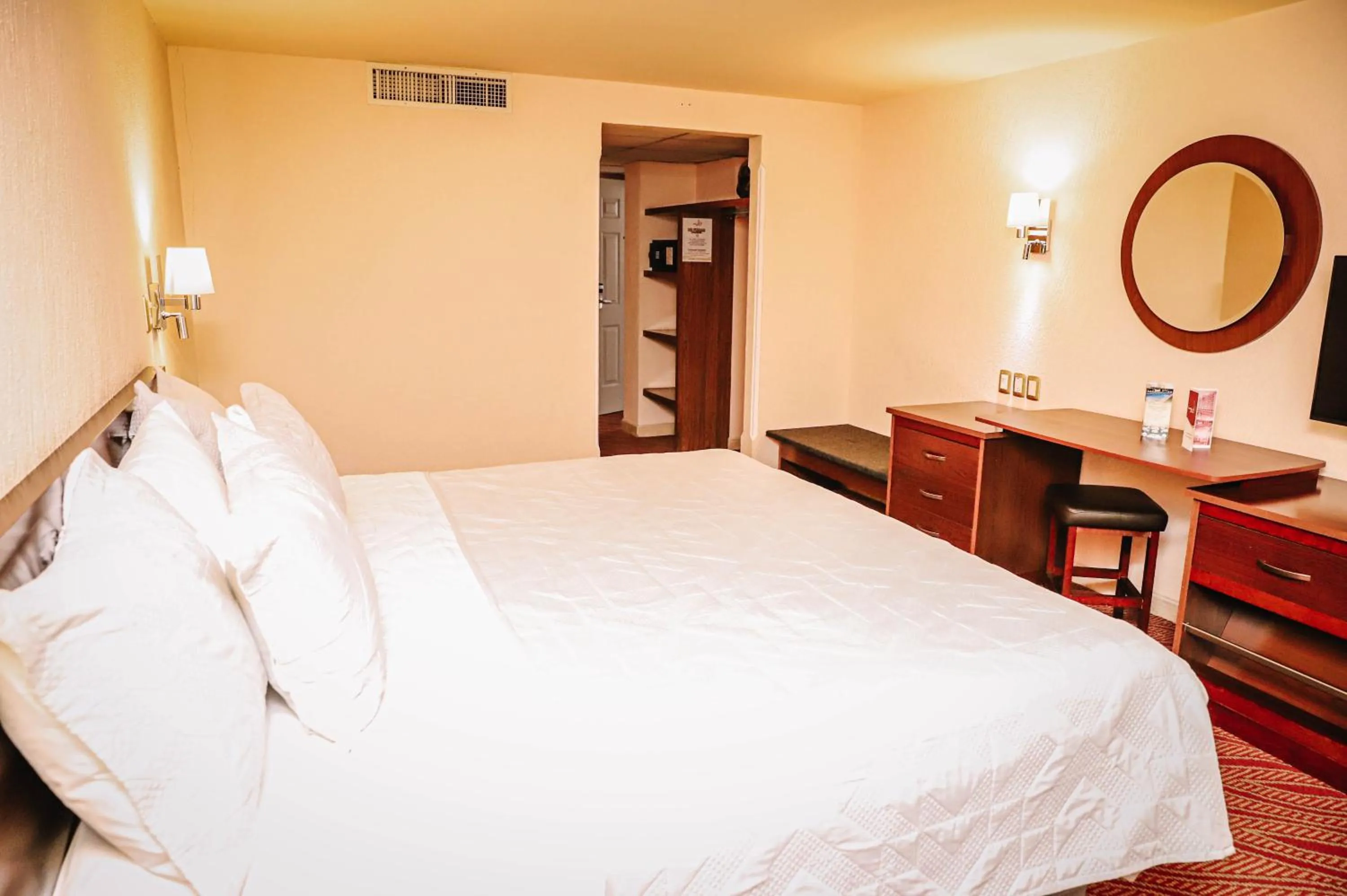 Bed in Hotel Real Plaza Aguascalientes