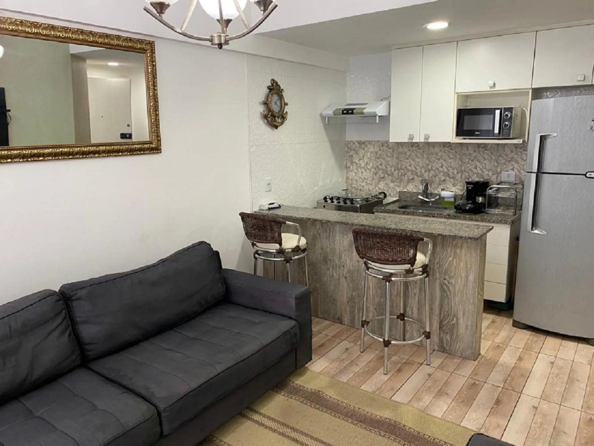 Communal lounge/ TV room in Porto Real Suites Mangaratiba