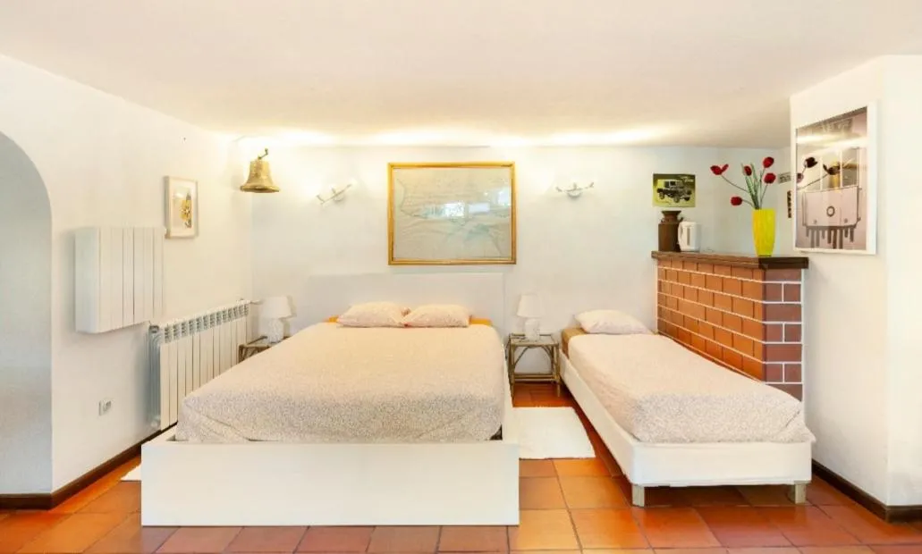 Family Studio - Basement in Suites Foz O Porto