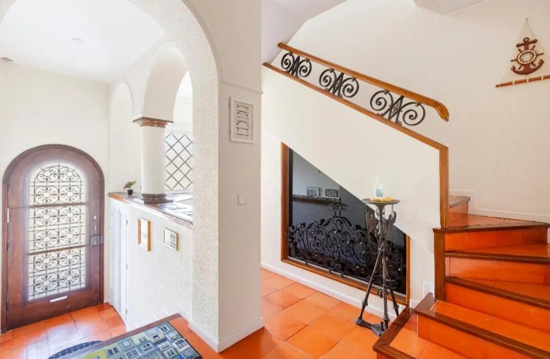 Family Studio - Basement in Suites Foz O Porto