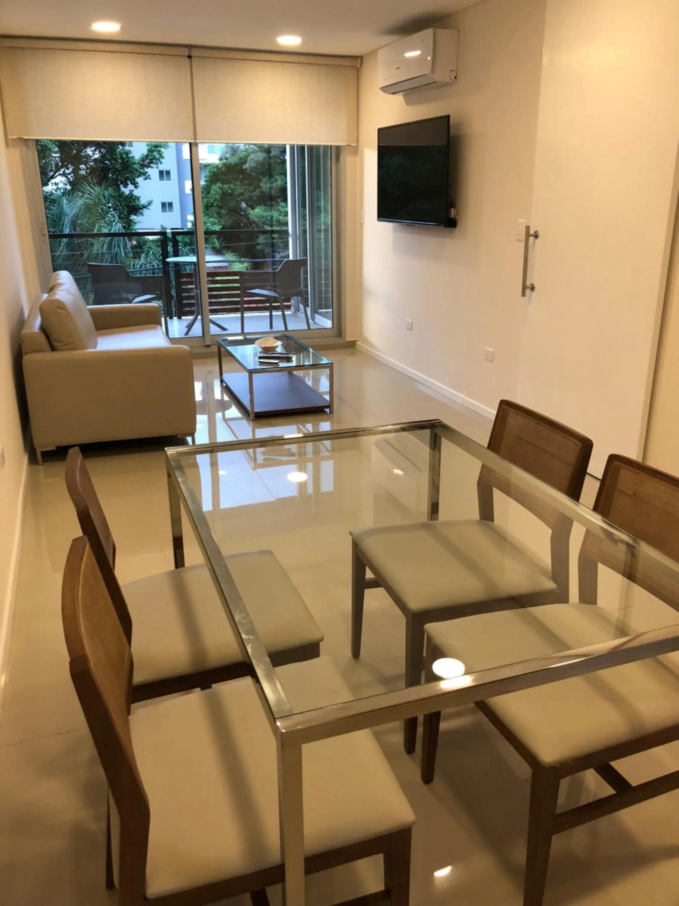 Living room in START Villa Morra Rent Apartments